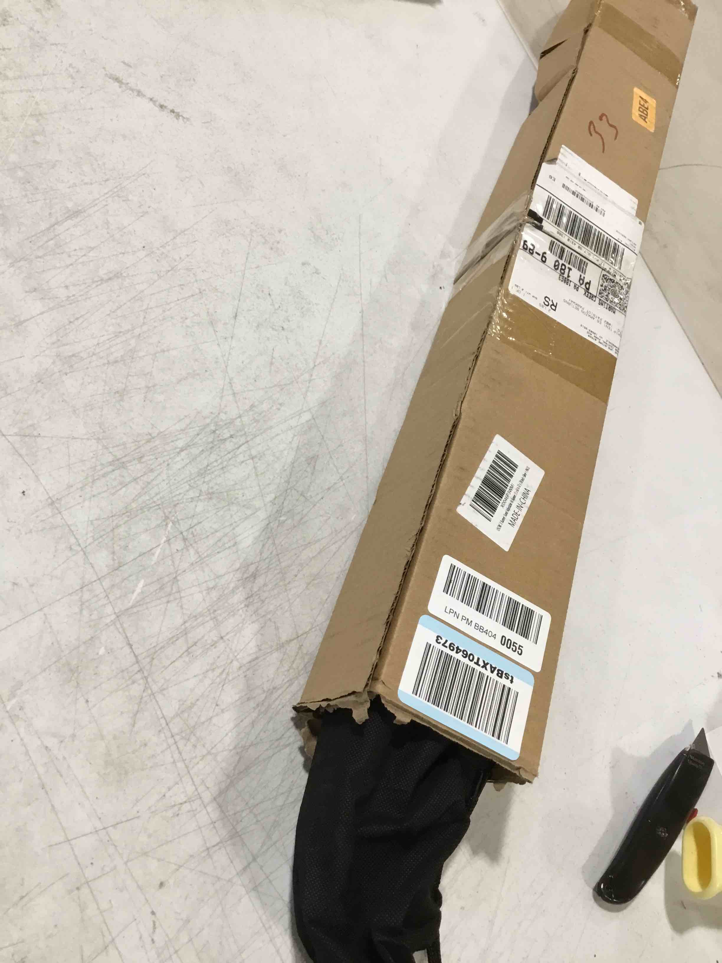 https://s3.amazonaws.com/lotting-images-prod/bidfta/PNK1510295_1733336596374.jpeg