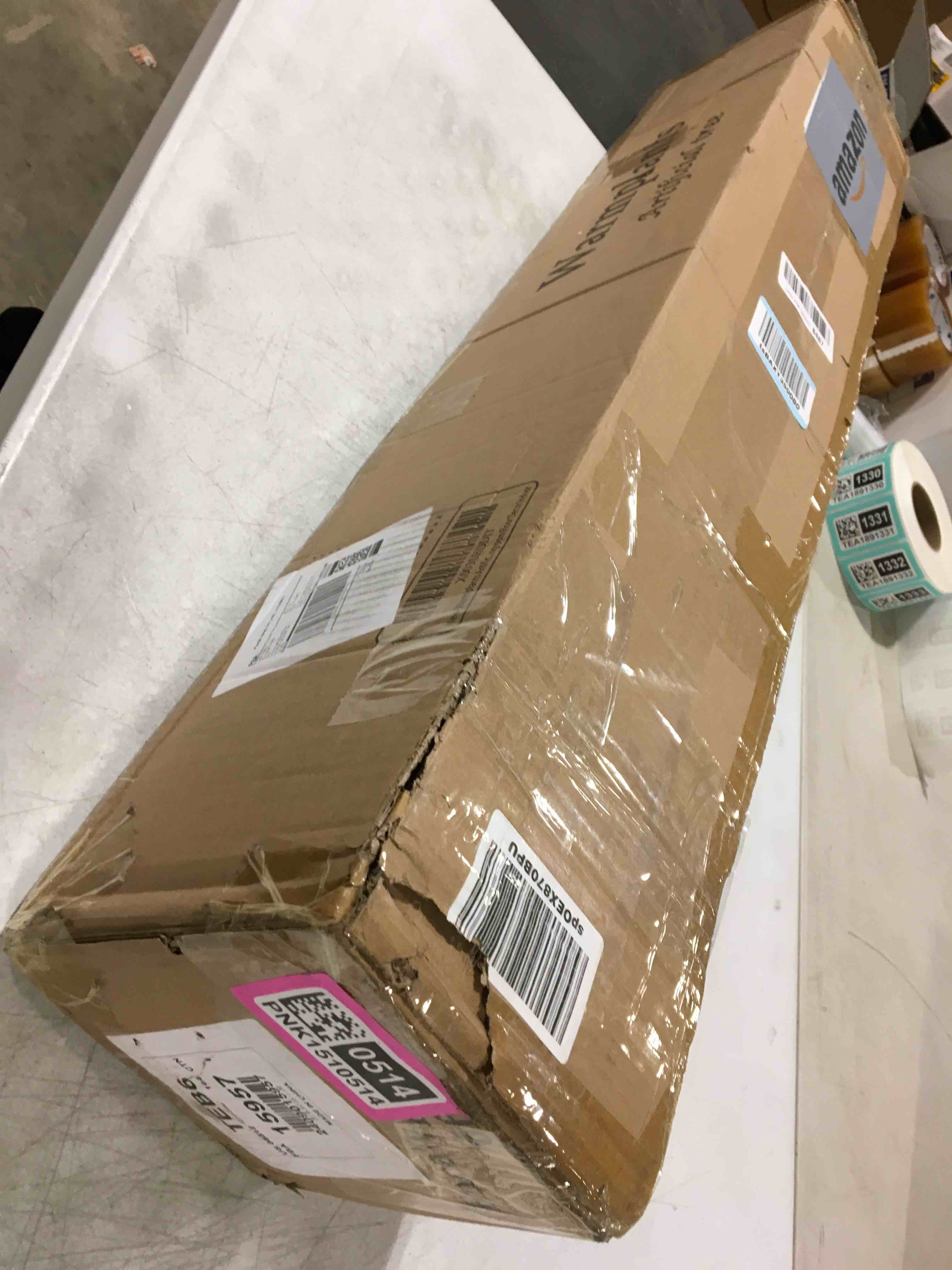 https://s3.amazonaws.com/lotting-images-prod/bidfta/PNK1510514_1733752185721.jpeg