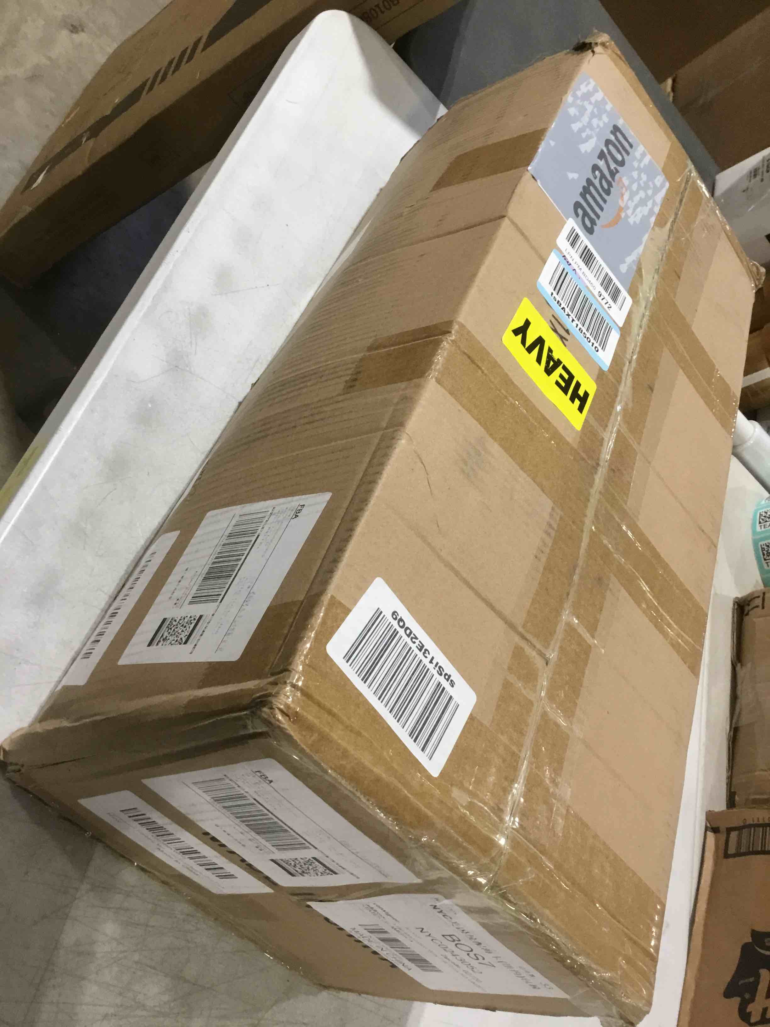 https://s3.amazonaws.com/lotting-images-prod/bidfta/PNK1510601_1733766485486.jpeg