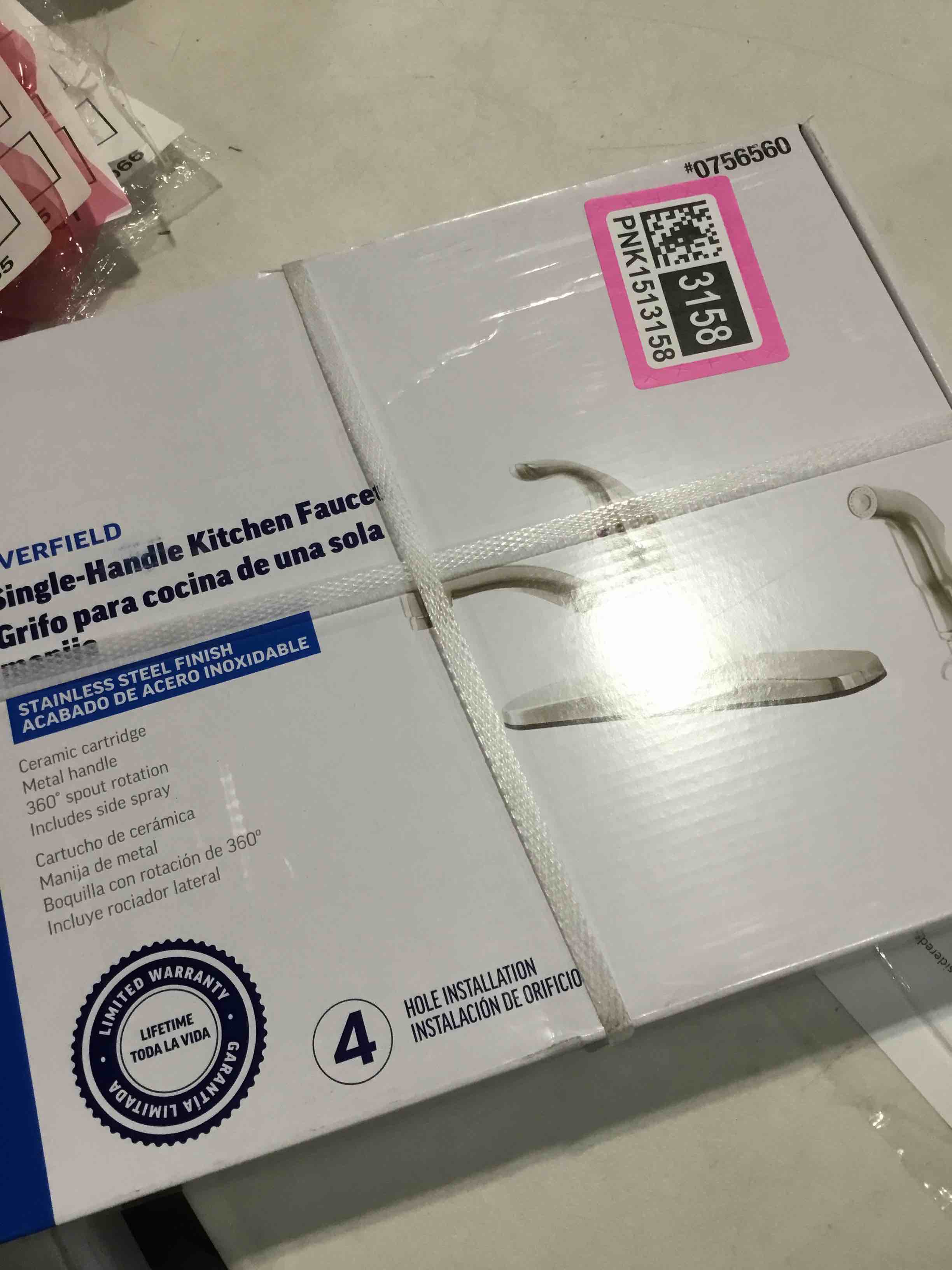 single handle kitchen faucet