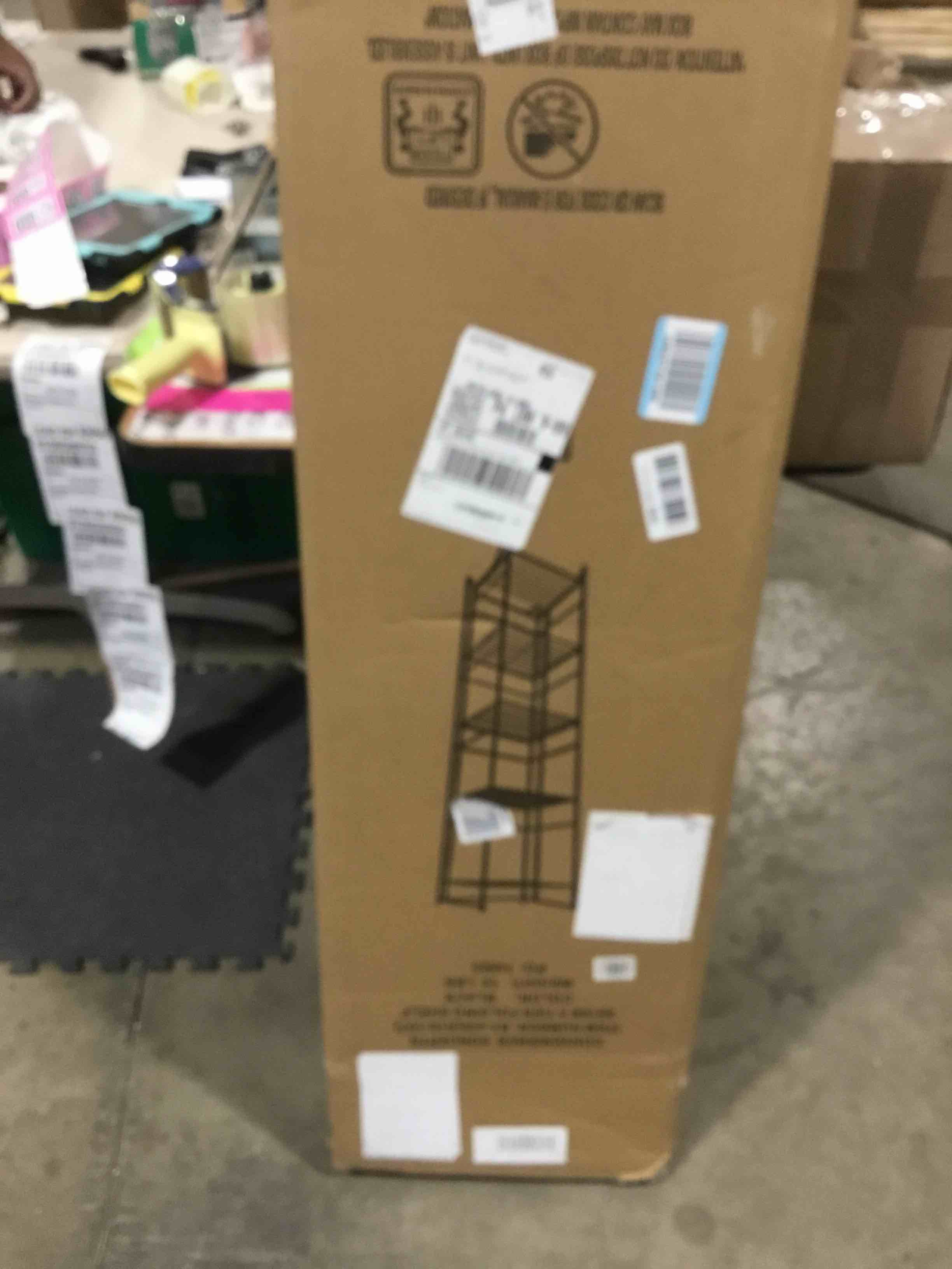 https://s3.amazonaws.com/lotting-images-prod/bidfta/PNK1513795_1734026035694.jpeg