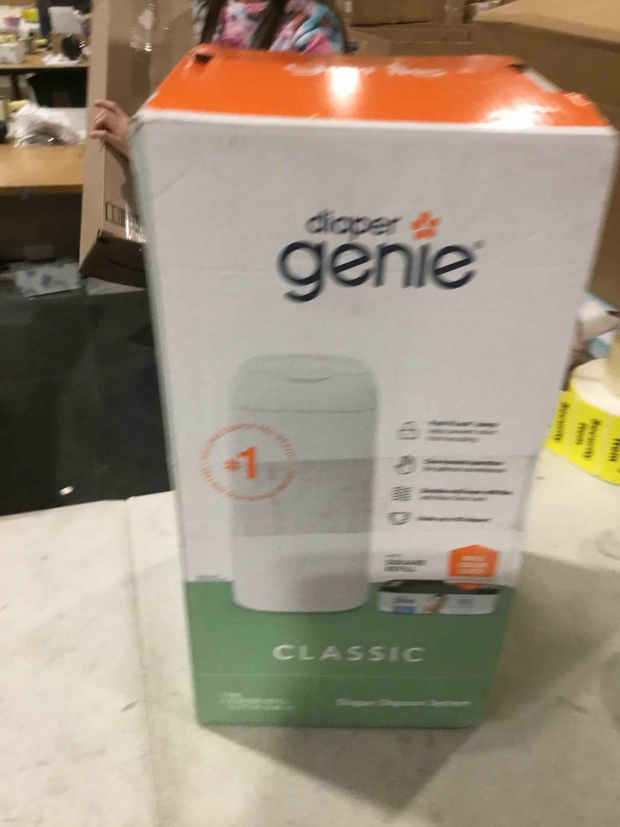 https://s3.amazonaws.com/lotting-images-prod/bidfta/PNK1514550_1735069831736.jpeg