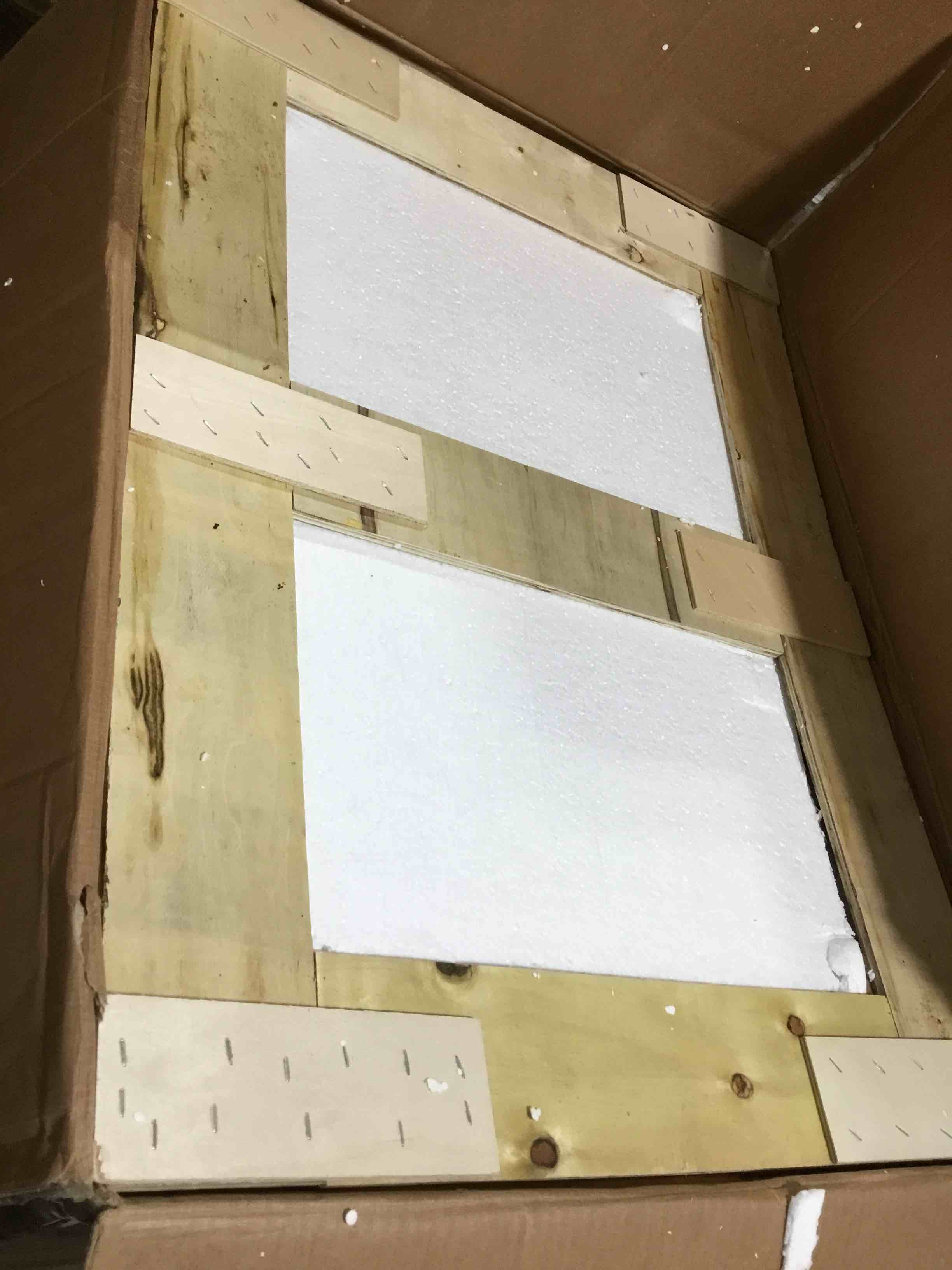 https://s3.amazonaws.com/lotting-images-prod/bidfta/PNK1515062_1736369042803.jpeg