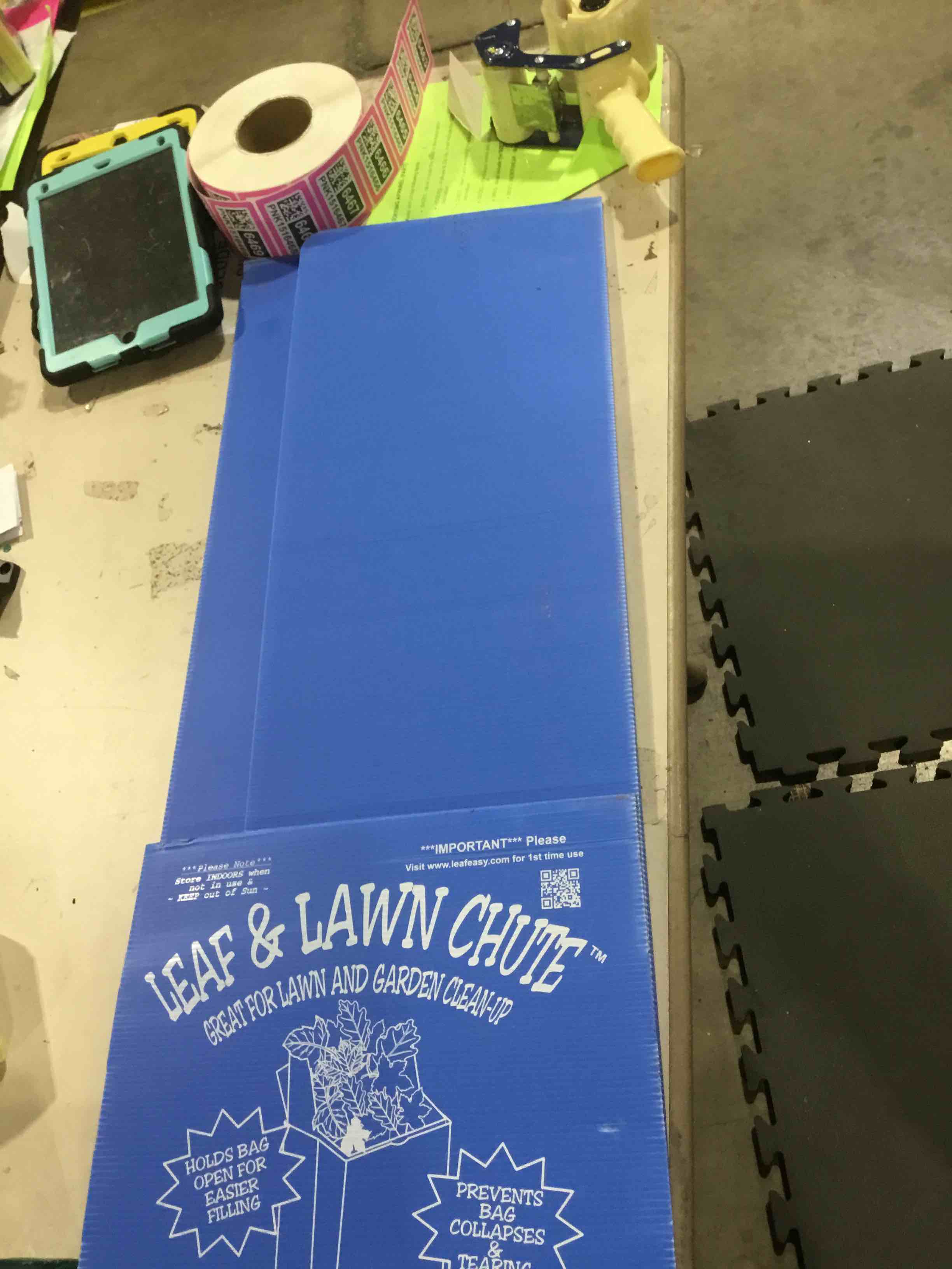 https://s3.amazonaws.com/lotting-images-prod/bidfta/PNK1516447_1734020876537.jpeg