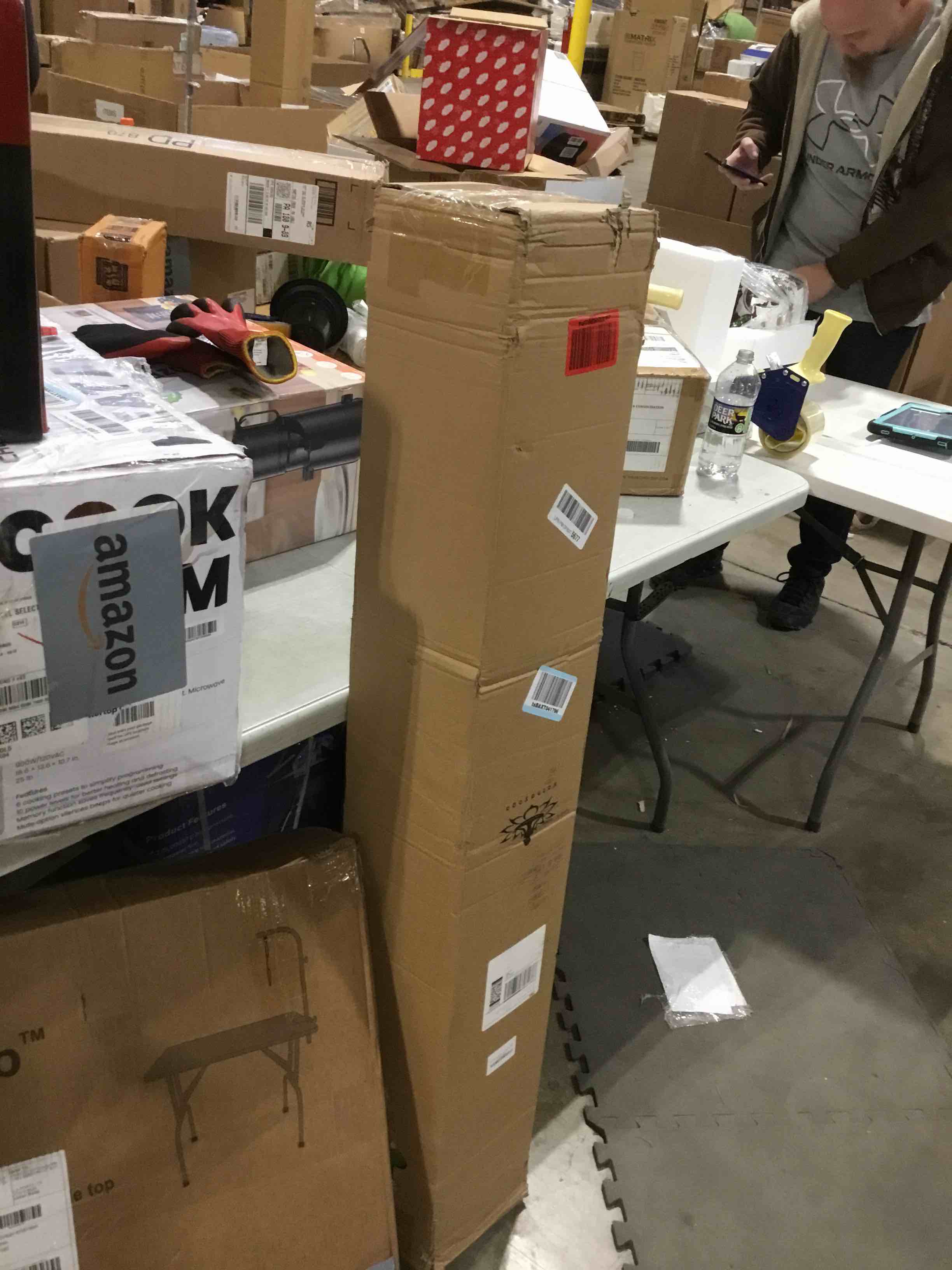 https://s3.amazonaws.com/lotting-images-prod/bidfta/PNK1516490_1734027131960.jpeg