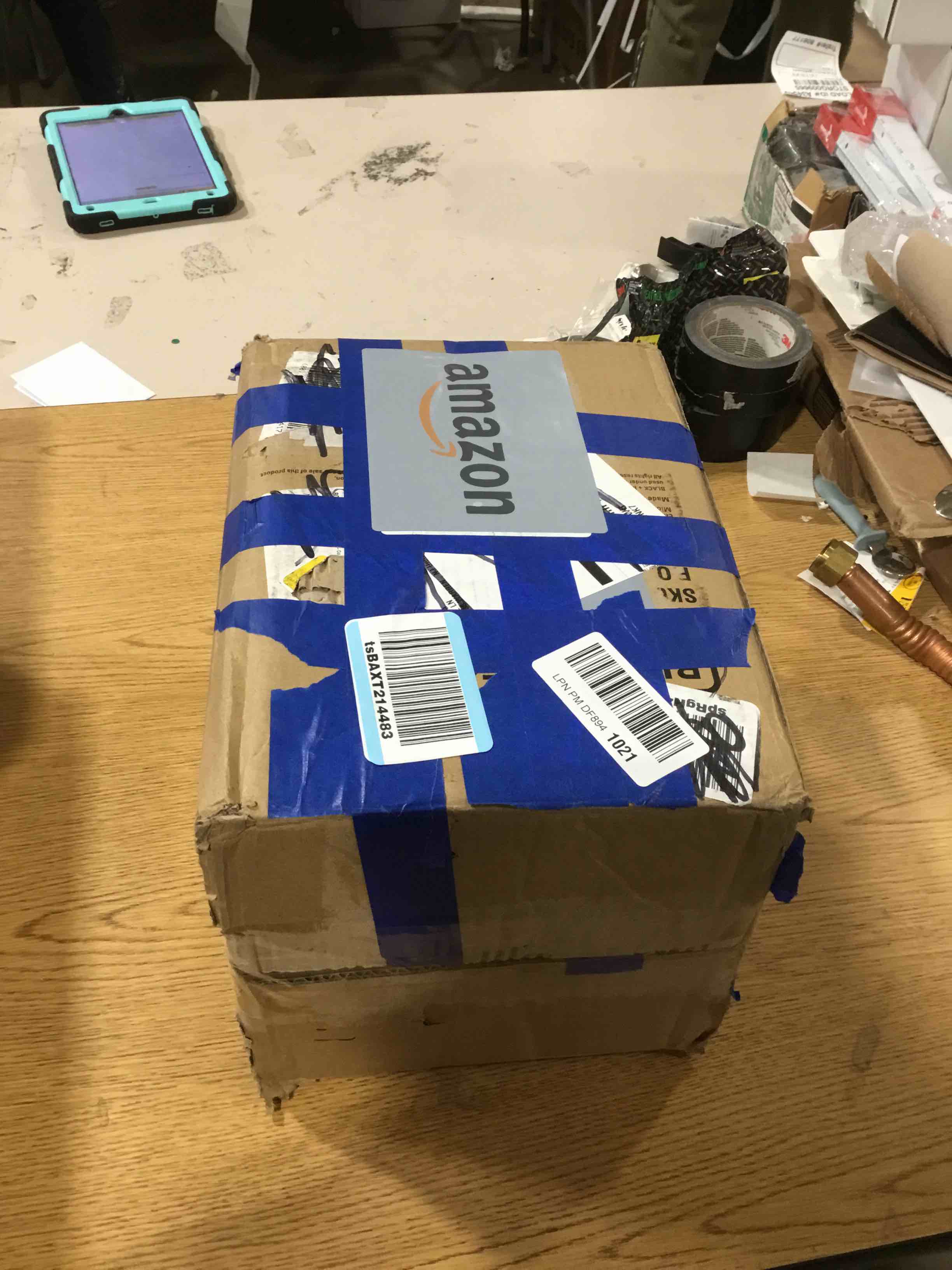 https://s3.amazonaws.com/lotting-images-prod/bidfta/PNK1516523_1734031605706.jpeg