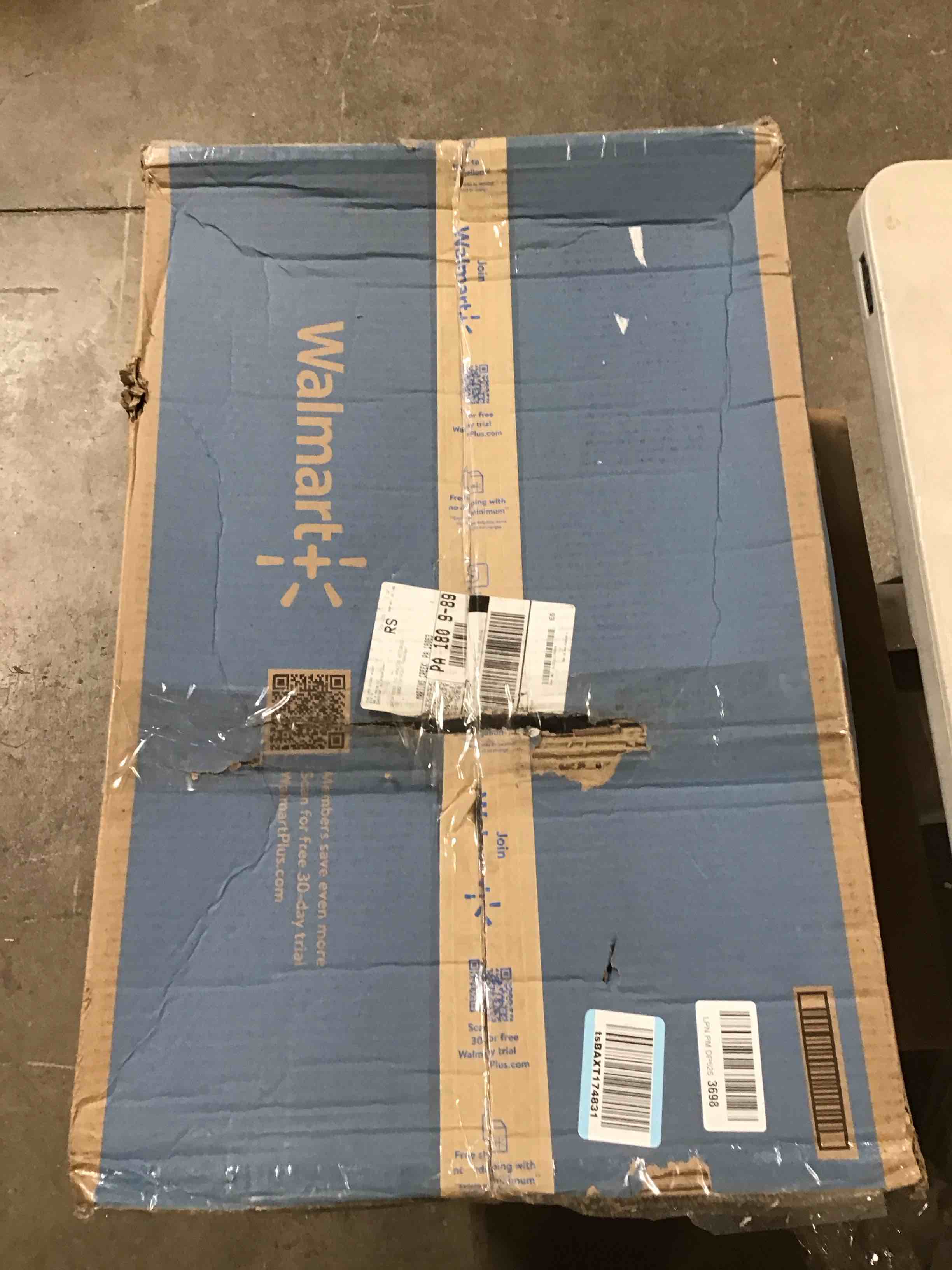 https://s3.amazonaws.com/lotting-images-prod/bidfta/PNK1518862_1741017951228.jpeg