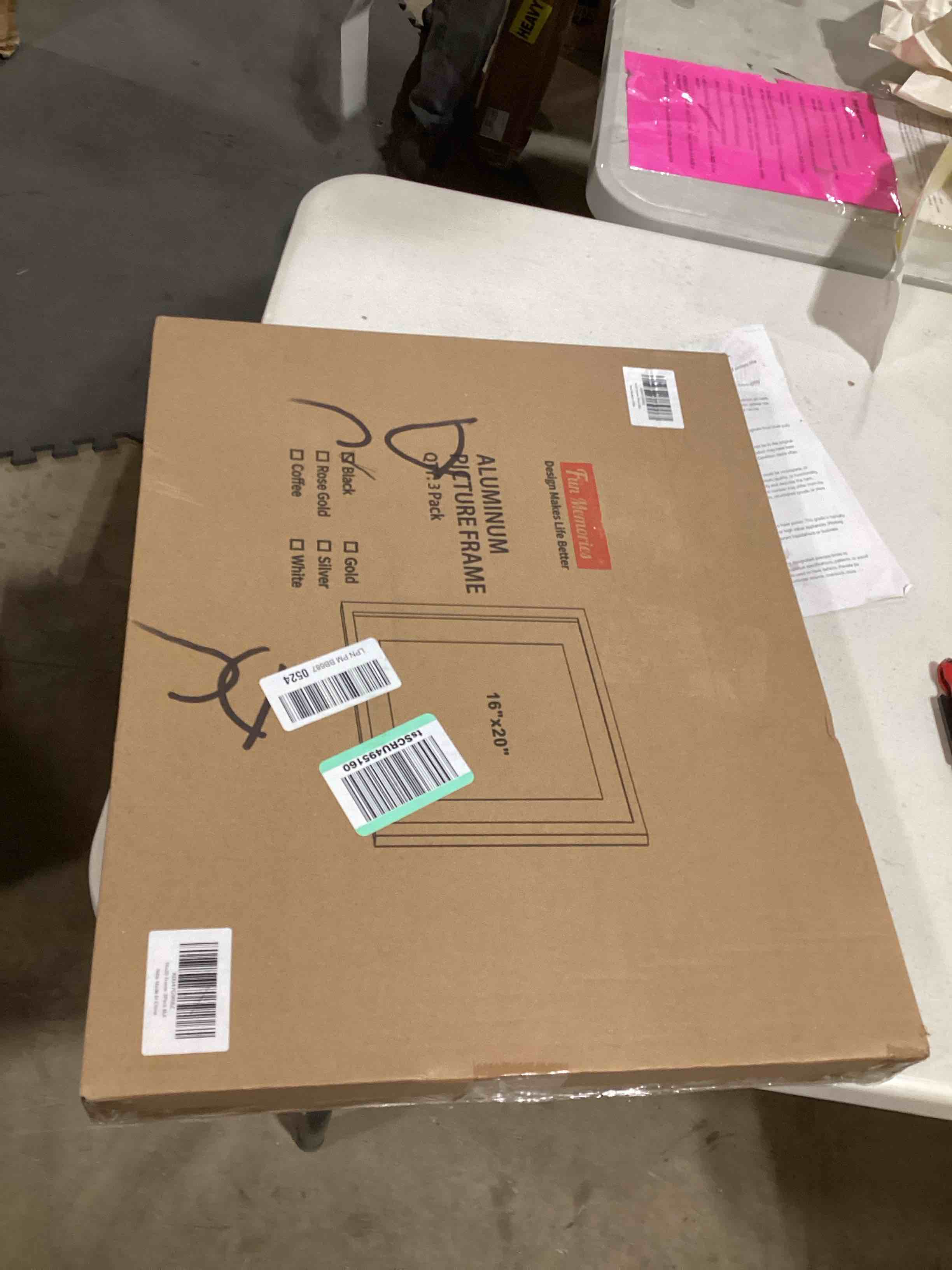 https://s3.amazonaws.com/lotting-images-prod/bidfta/PNK1519293_1733832418809.jpeg