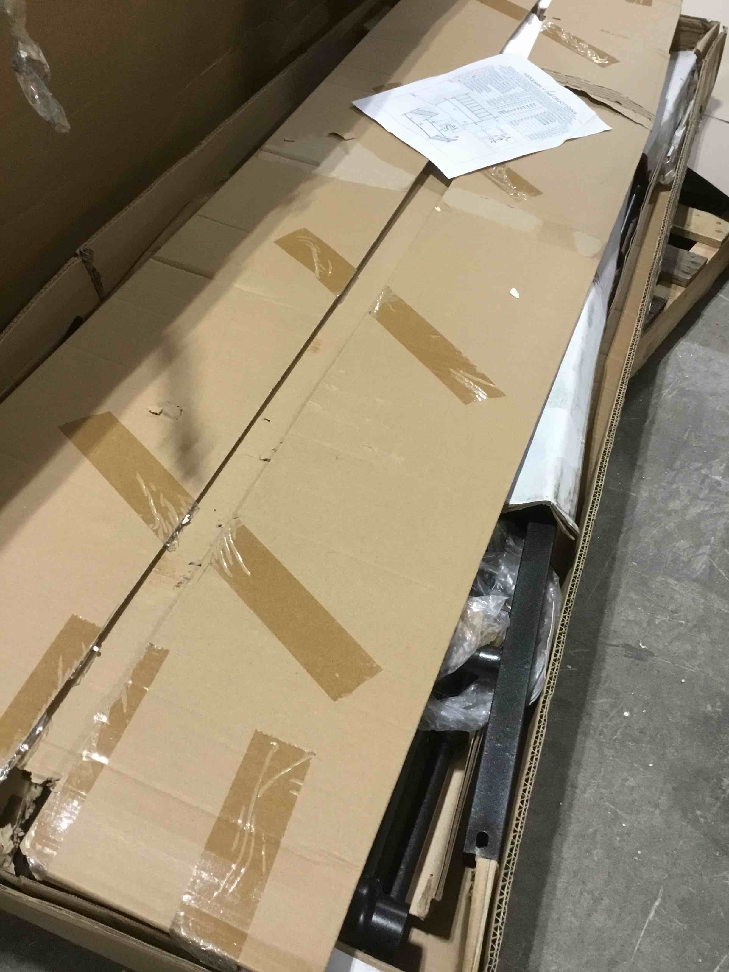 https://s3.amazonaws.com/lotting-images-prod/bidfta/PNK1520750_1736365076299.jpeg