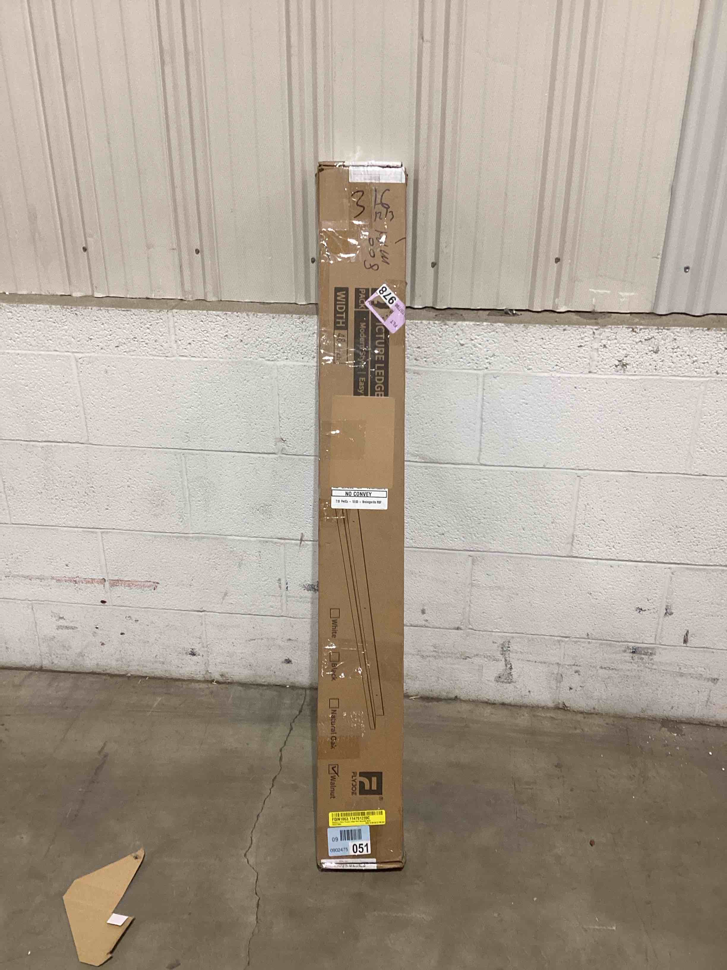 https://s3.amazonaws.com/lotting-images-prod/bidfta/PNK1521102_1737742255742.jpeg