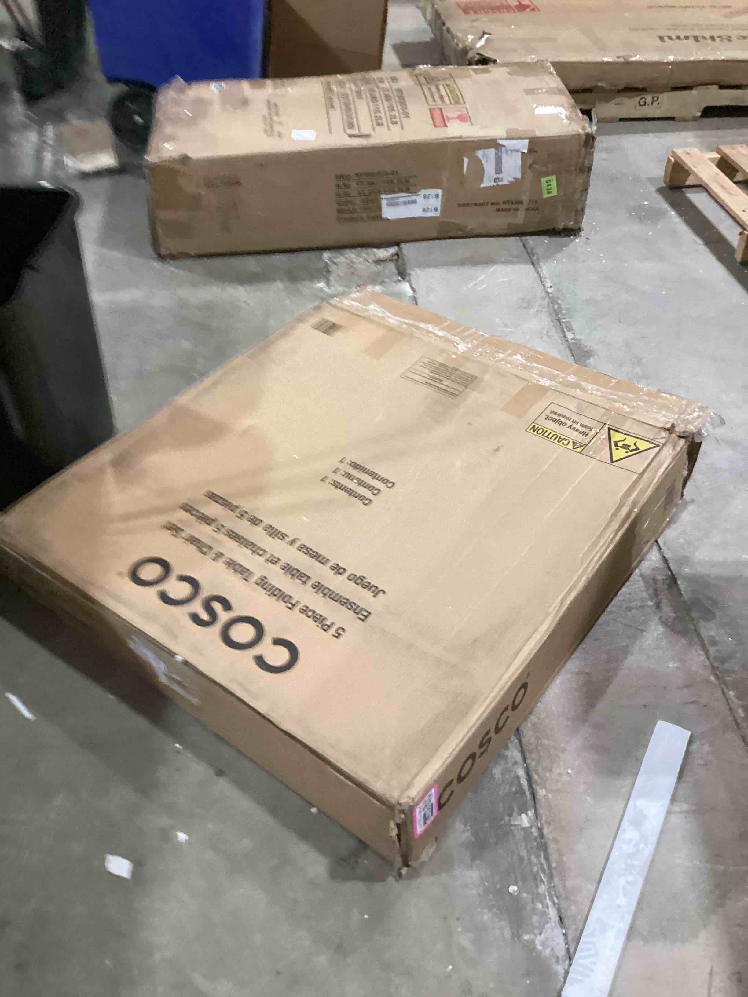 https://s3.amazonaws.com/lotting-images-prod/bidfta/PNK1522873_1736254368252.jpeg