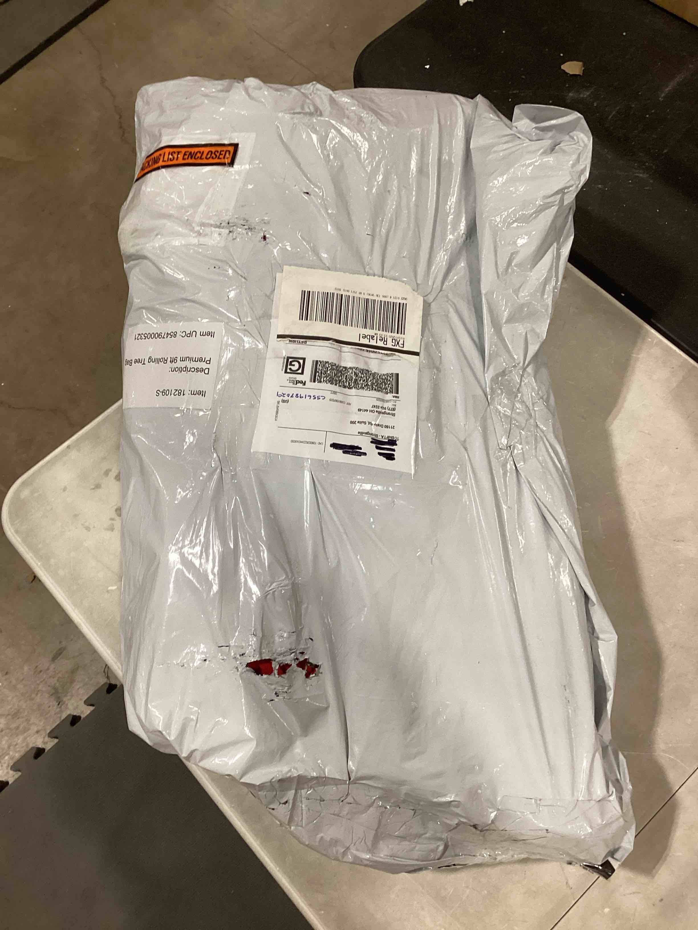 holi day sample bag