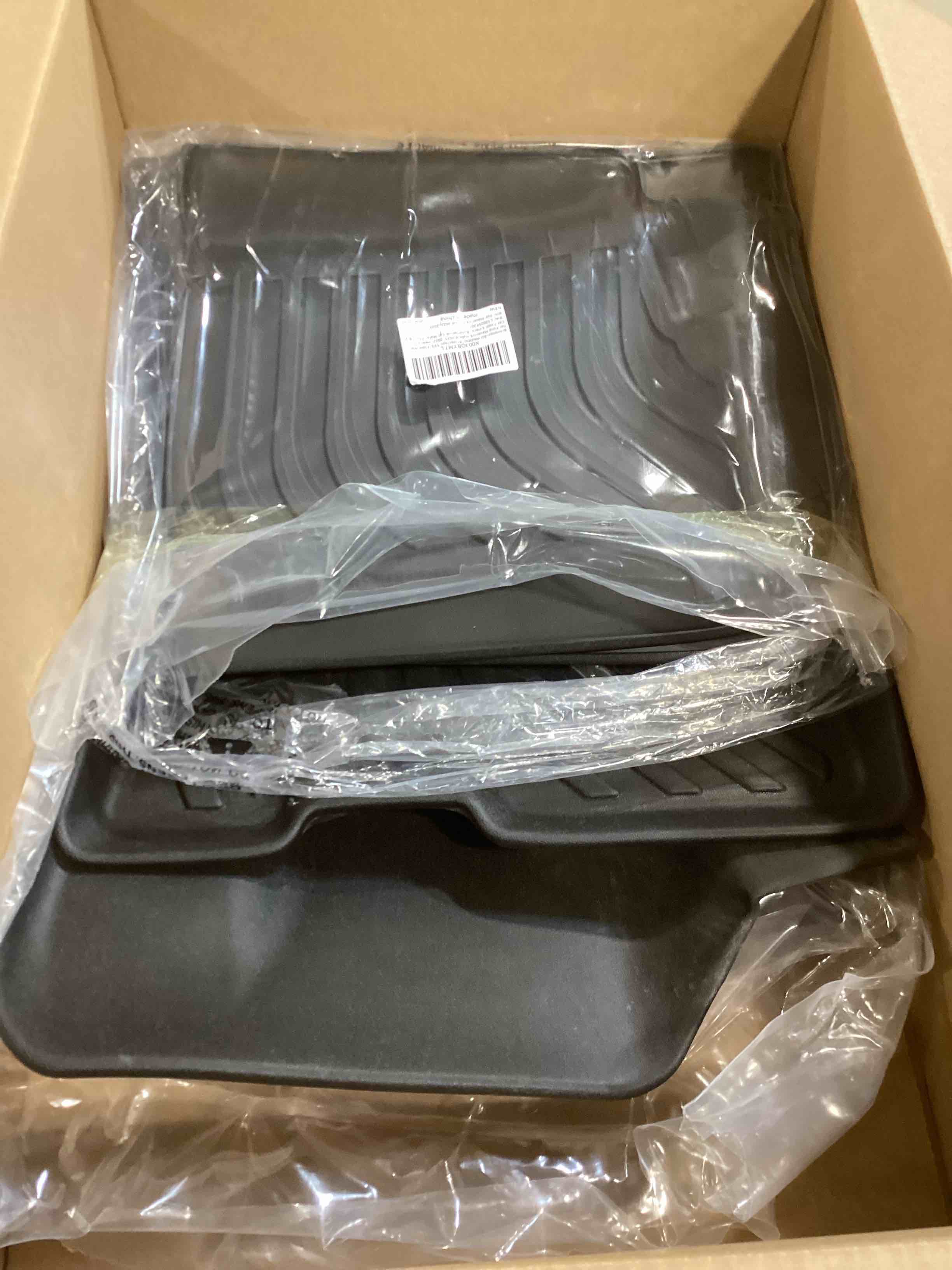 https://s3.amazonaws.com/lotting-images-prod/bidfta/PNK1523442_1739814728434.jpeg
