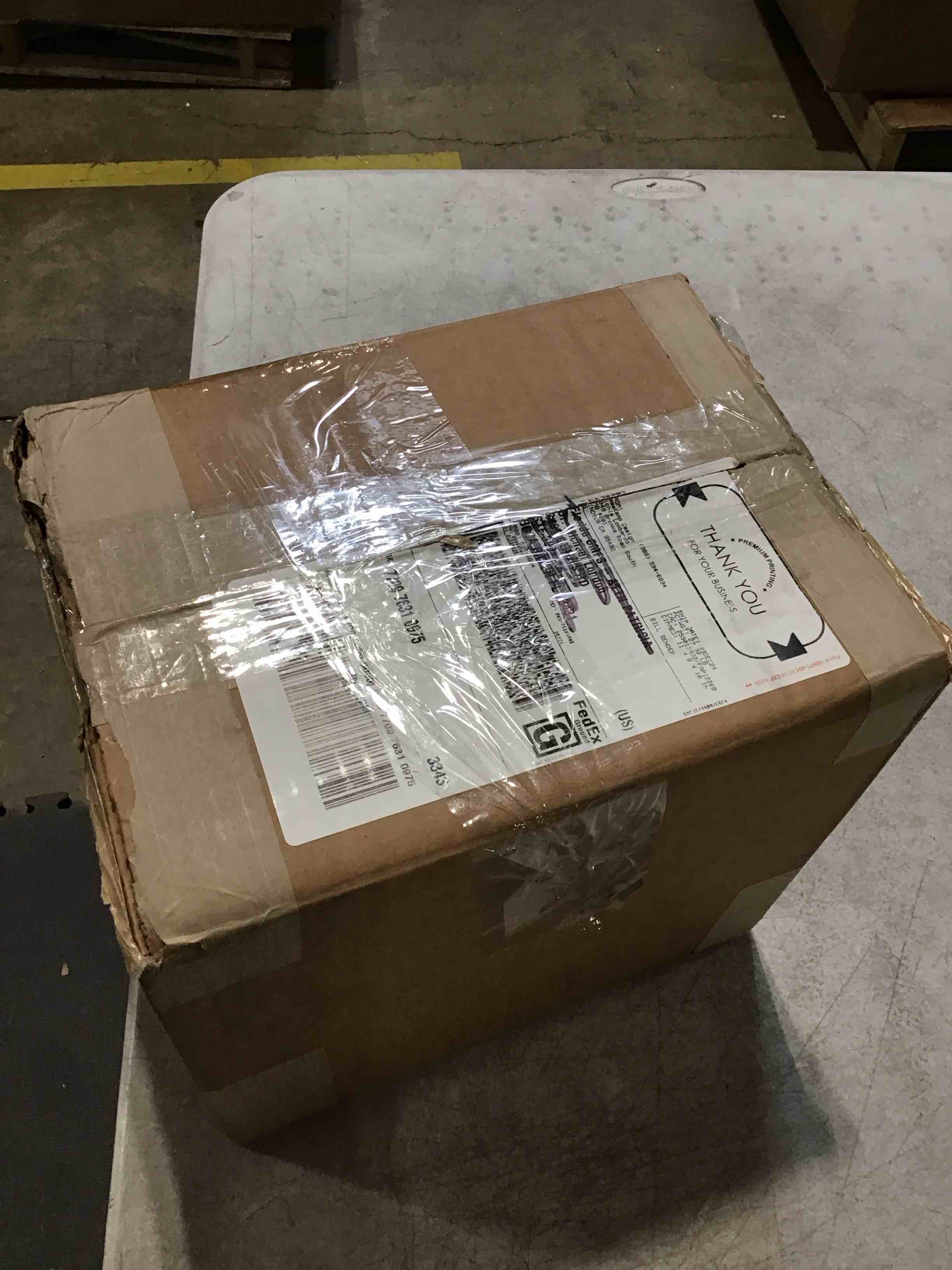 https://s3.amazonaws.com/lotting-images-prod/bidfta/PNK1524041_1740514295698.jpeg