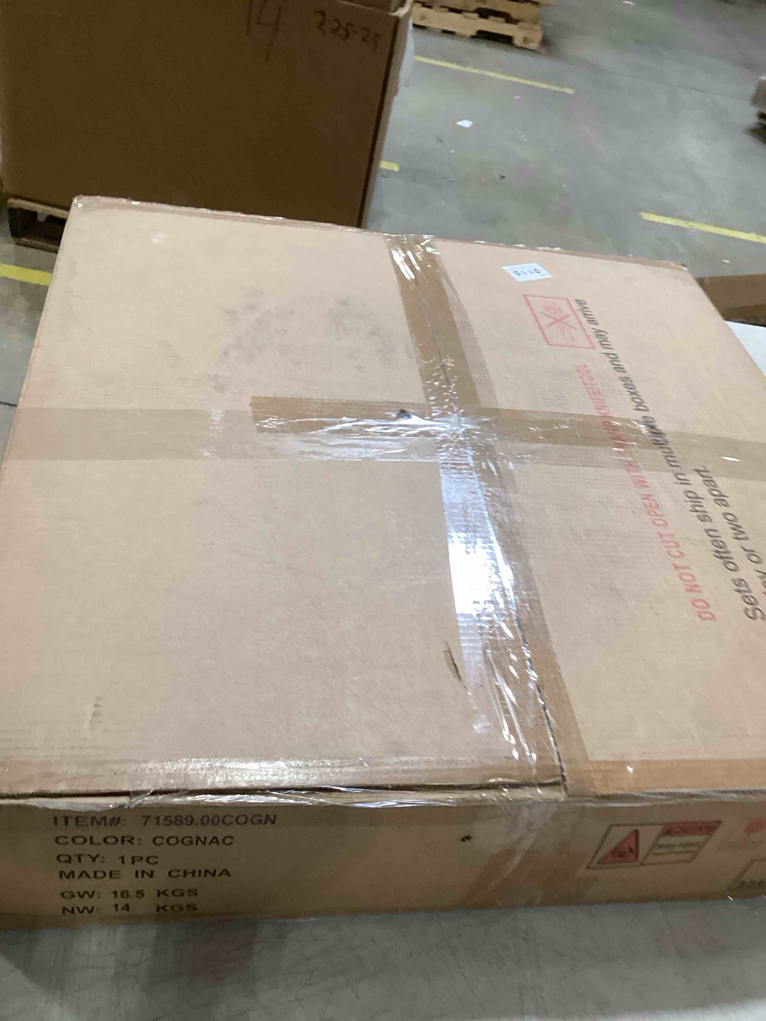 https://s3.amazonaws.com/lotting-images-prod/bidfta/PNK1524686_1741204287392.jpeg