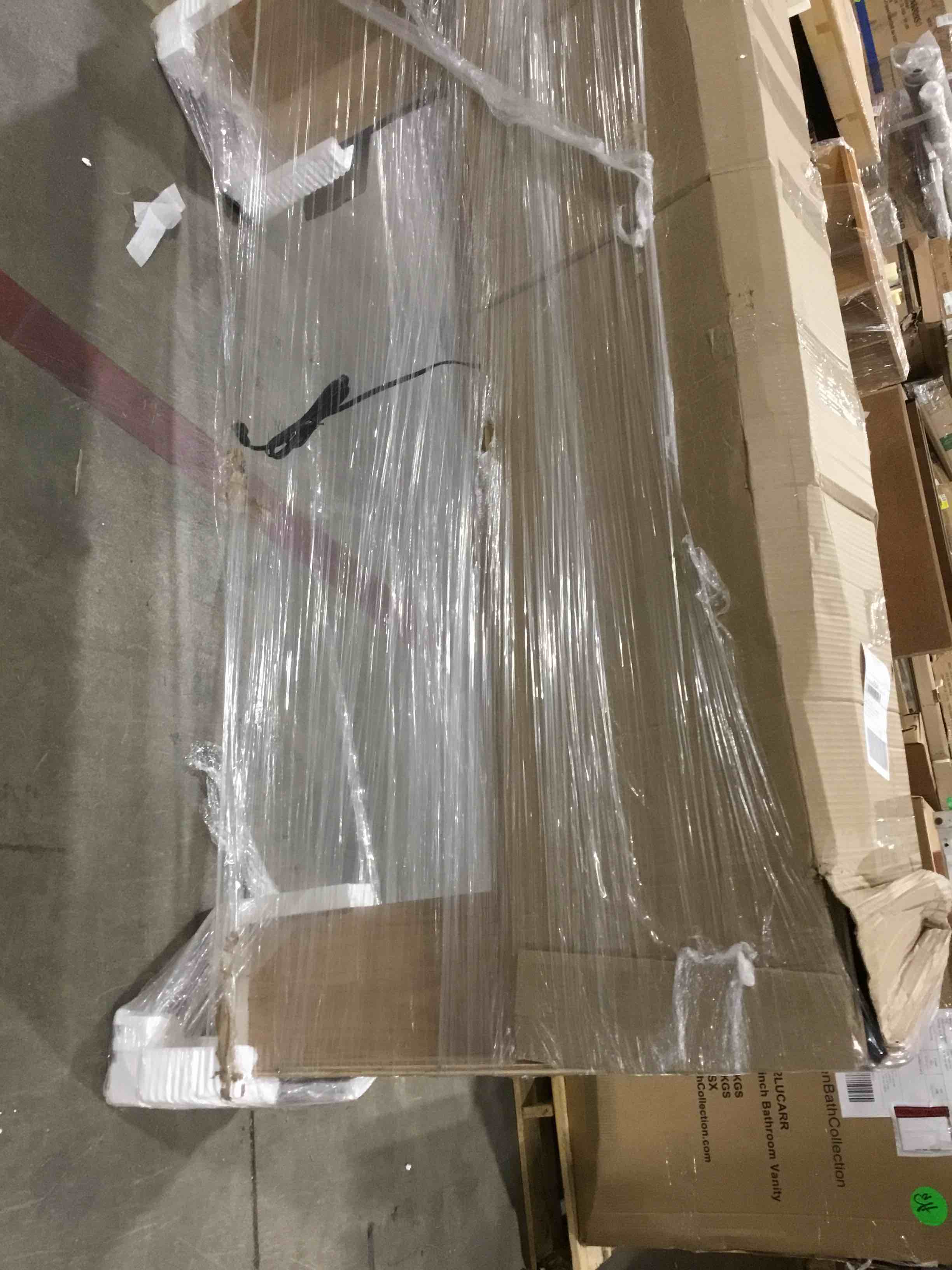 https://s3.amazonaws.com/lotting-images-prod/bidfta/PNK1525102_1733849771664.jpeg