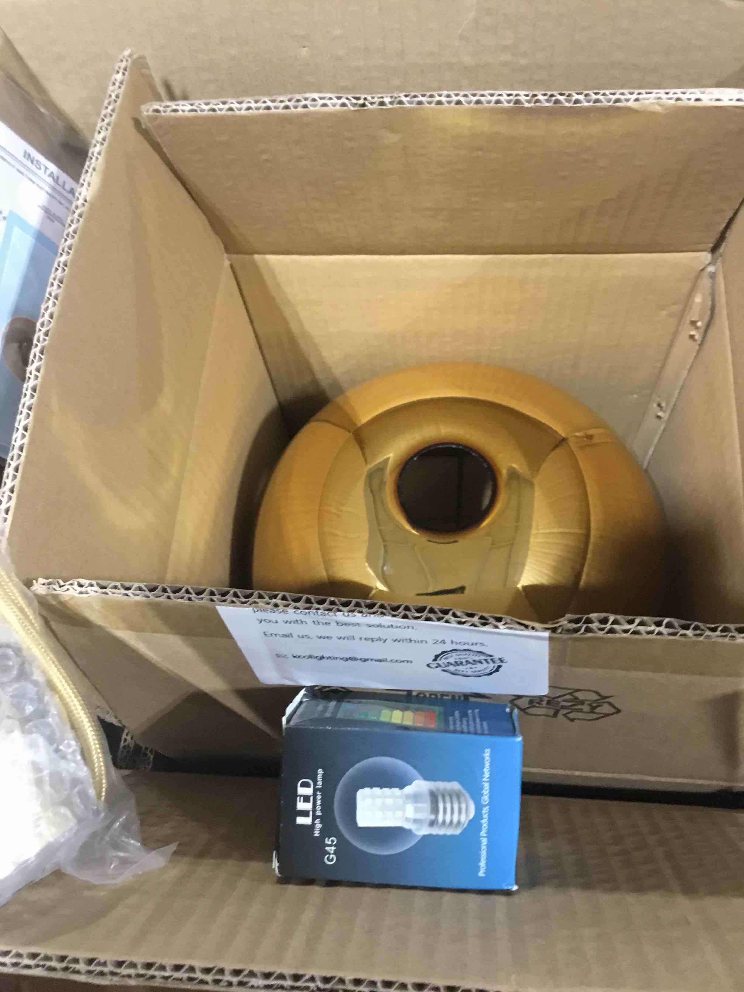 https://s3.amazonaws.com/lotting-images-prod/bidfta/PNK1525772_1735057734643.jpeg