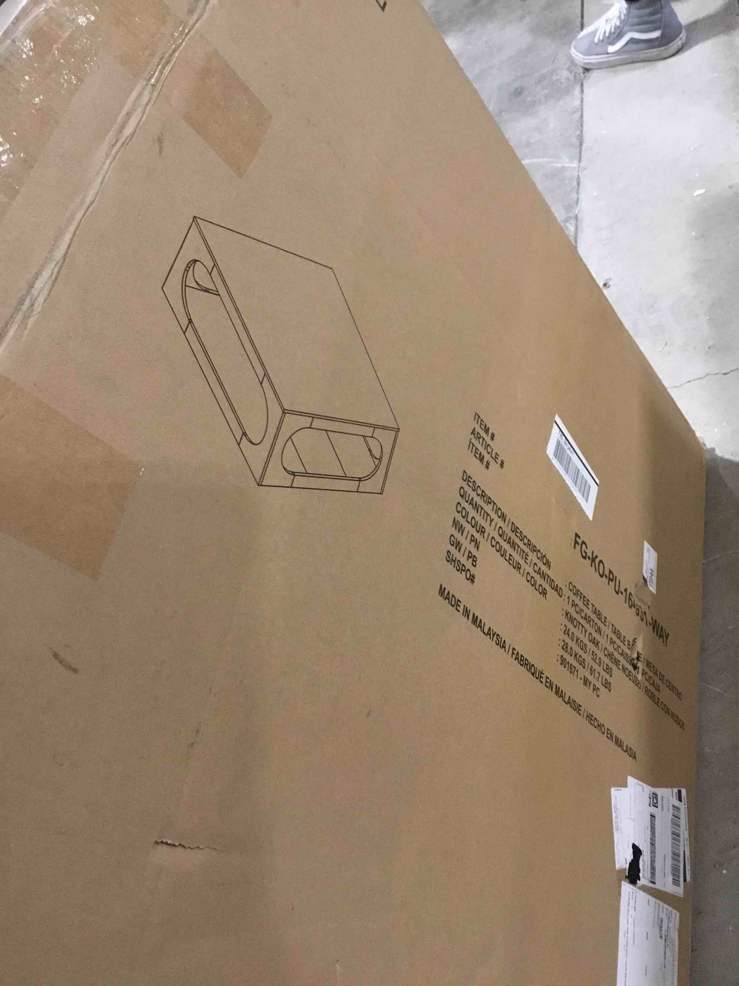 https://s3.amazonaws.com/lotting-images-prod/bidfta/PNK1526081_1736275977109.jpeg