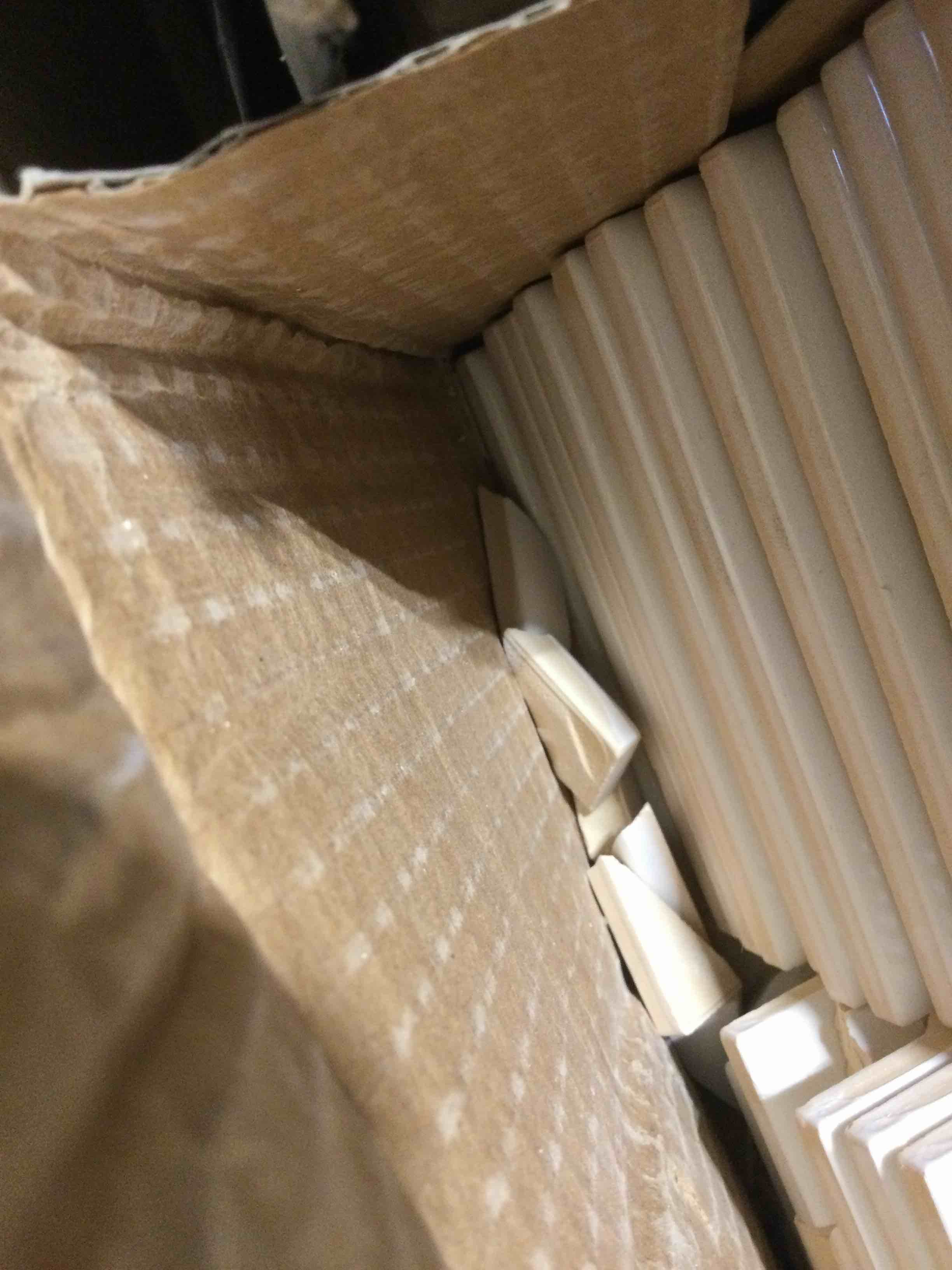 https://s3.amazonaws.com/lotting-images-prod/bidfta/PNK1526109_1736348488758.jpeg