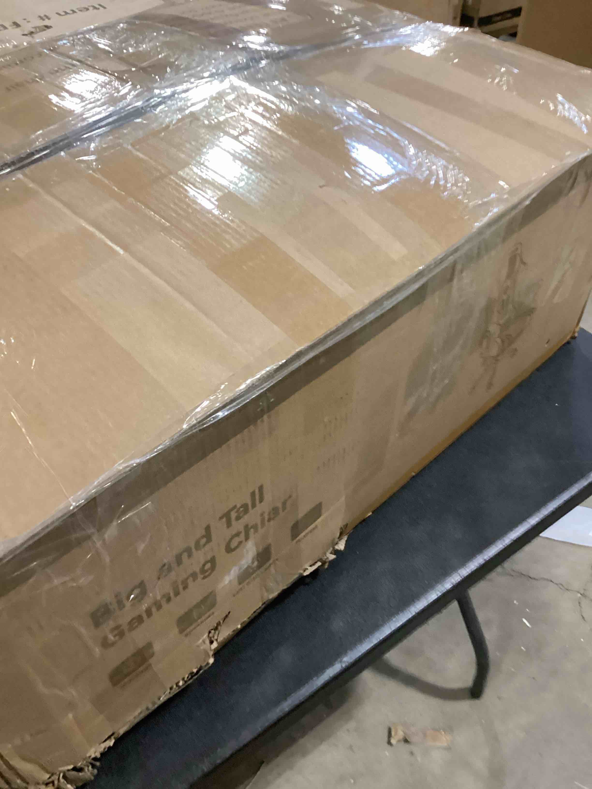 https://s3.amazonaws.com/lotting-images-prod/bidfta/PNK1527814_1740587668118.jpeg