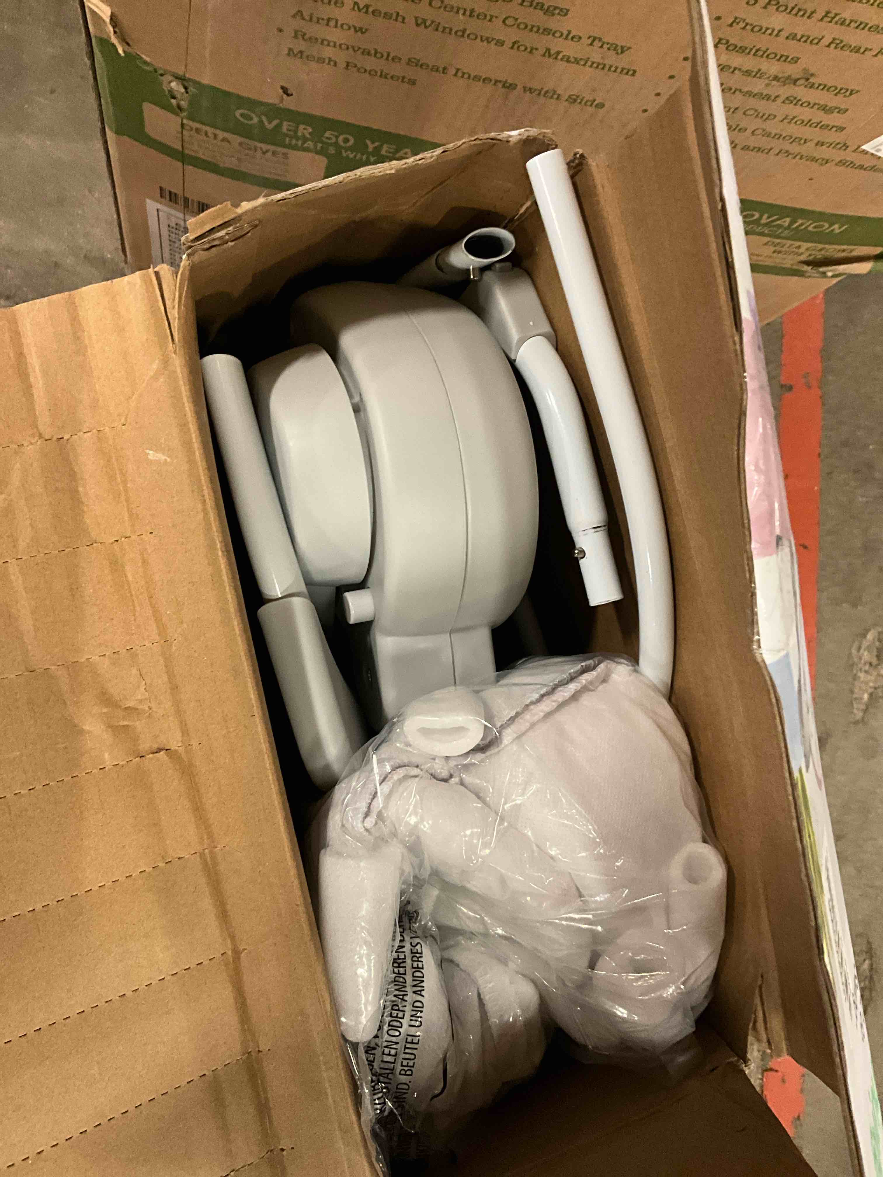 https://s3.amazonaws.com/lotting-images-prod/bidfta/PNK1532749_1746211263395.jpeg