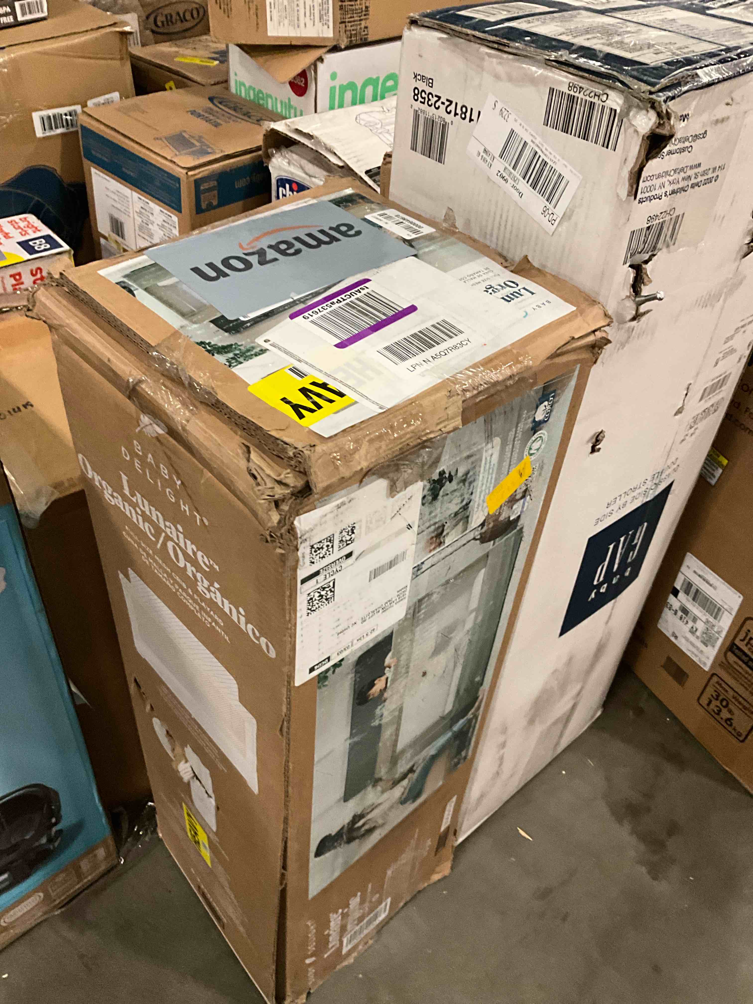 https://s3.amazonaws.com/lotting-images-prod/bidfta/PNK1532994_1746550541755.jpeg