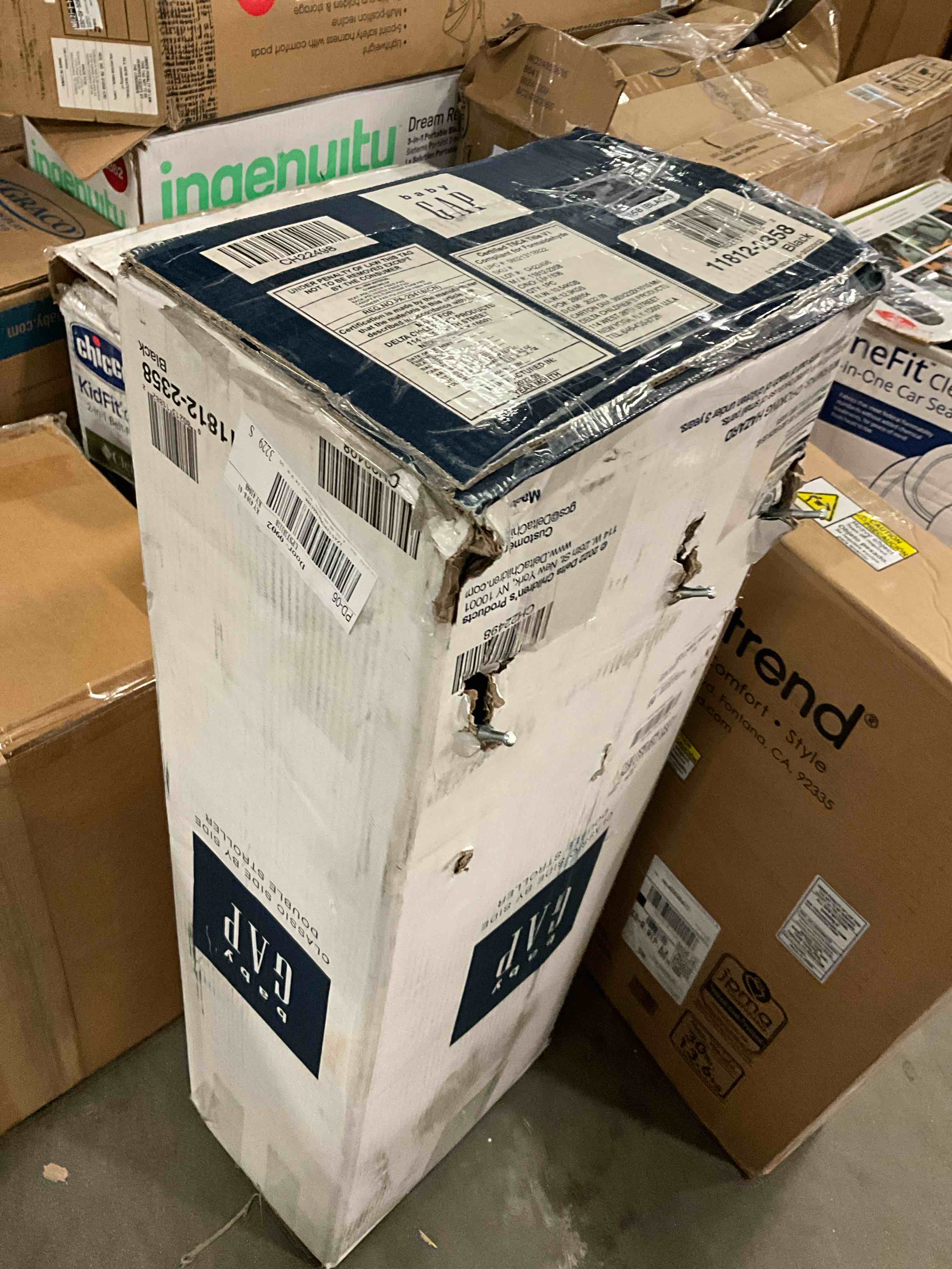 https://s3.amazonaws.com/lotting-images-prod/bidfta/PNK1532995_1746550622805.jpeg