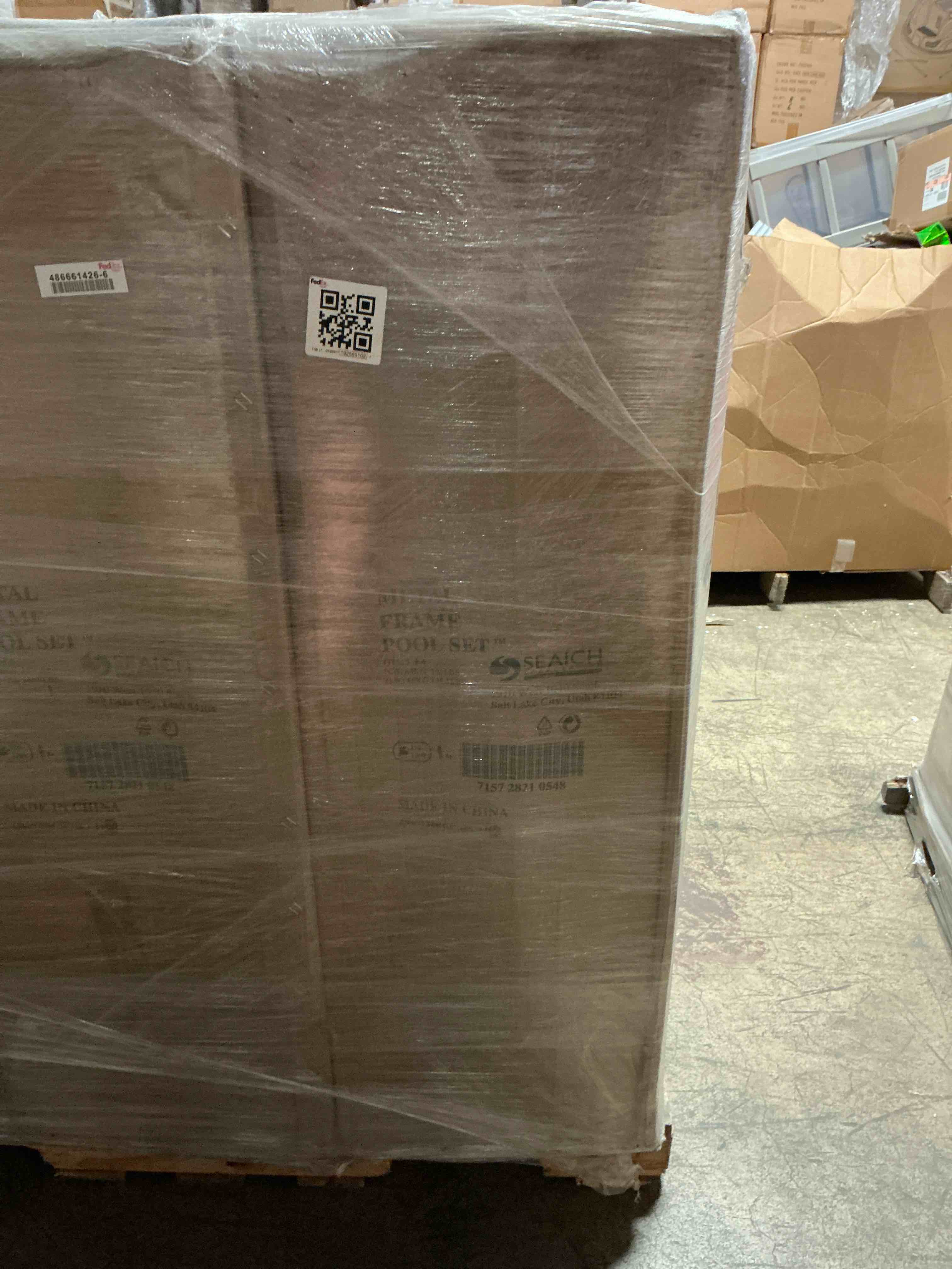 https://s3.amazonaws.com/lotting-images-prod/bidfta/PNK1535460_1750780247362.jpeg