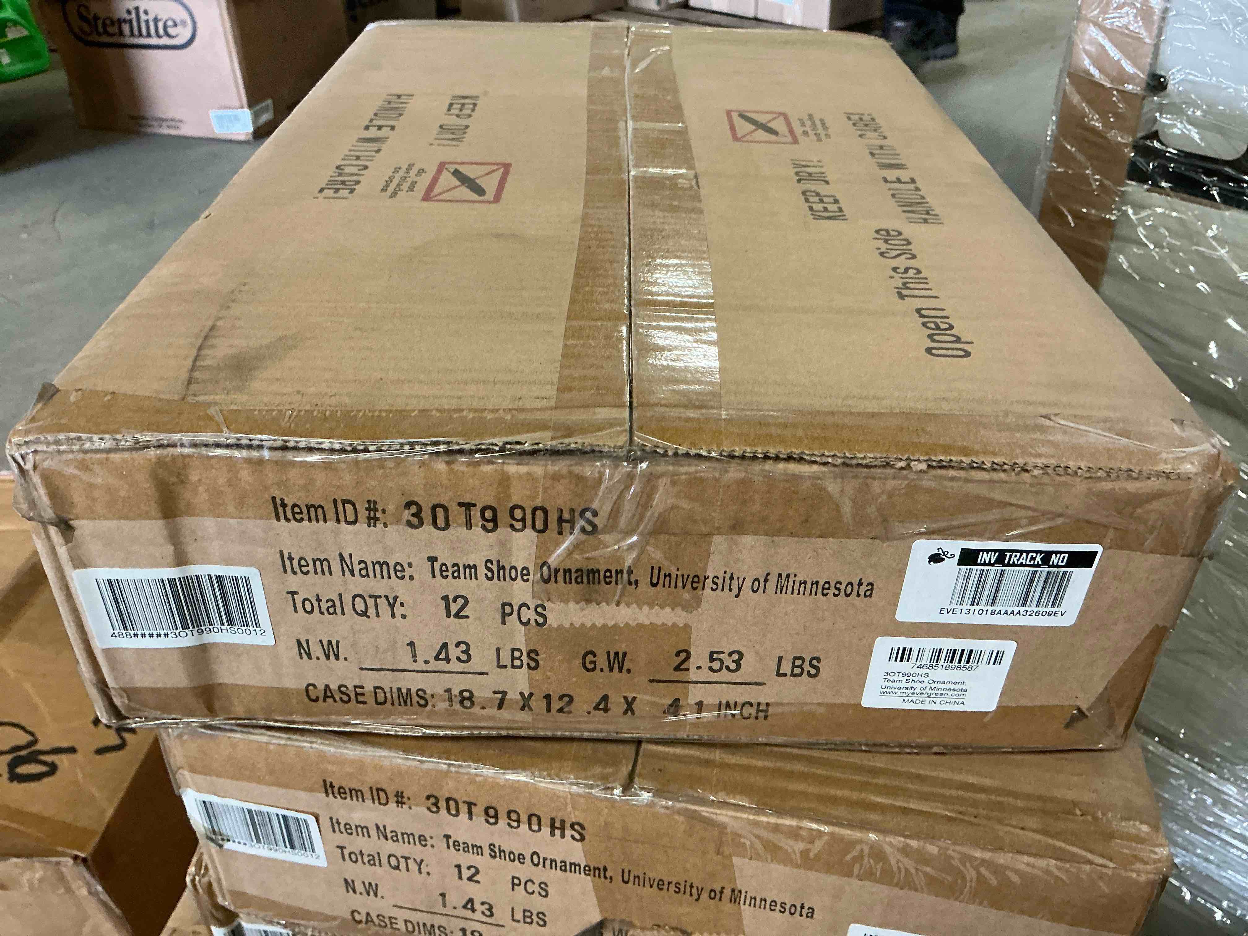 https://s3.amazonaws.com/lotting-images-prod/bidfta/PNK1540444_1751643949351.jpeg