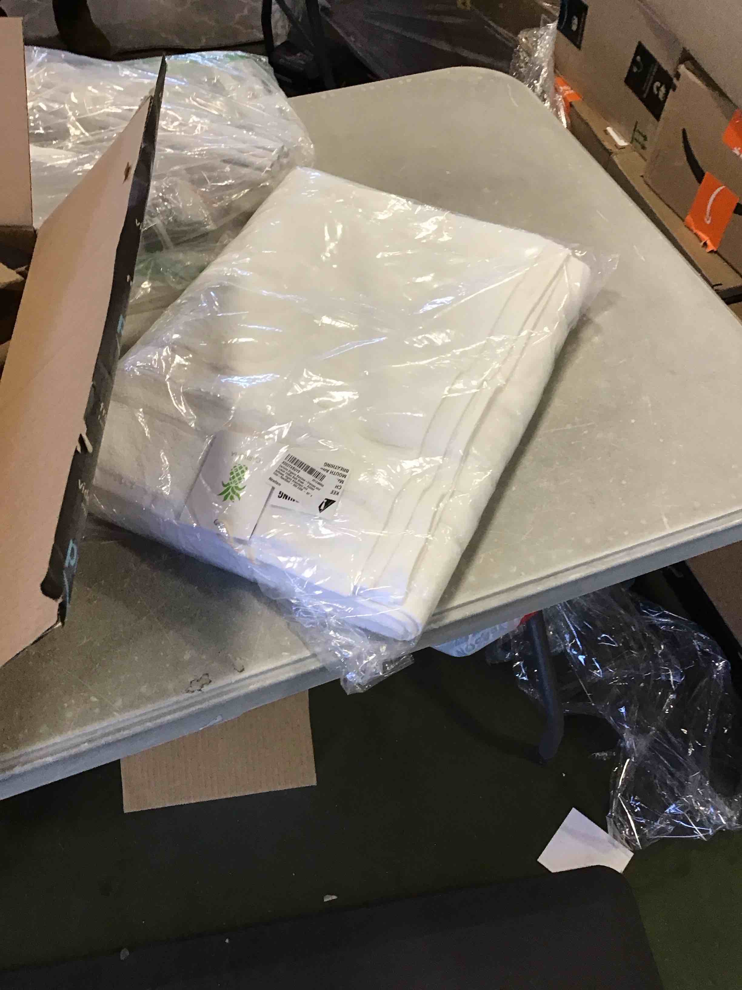 https://s3.amazonaws.com/lotting-images-prod/bidfta/PNK1553193_1733424891192.jpeg