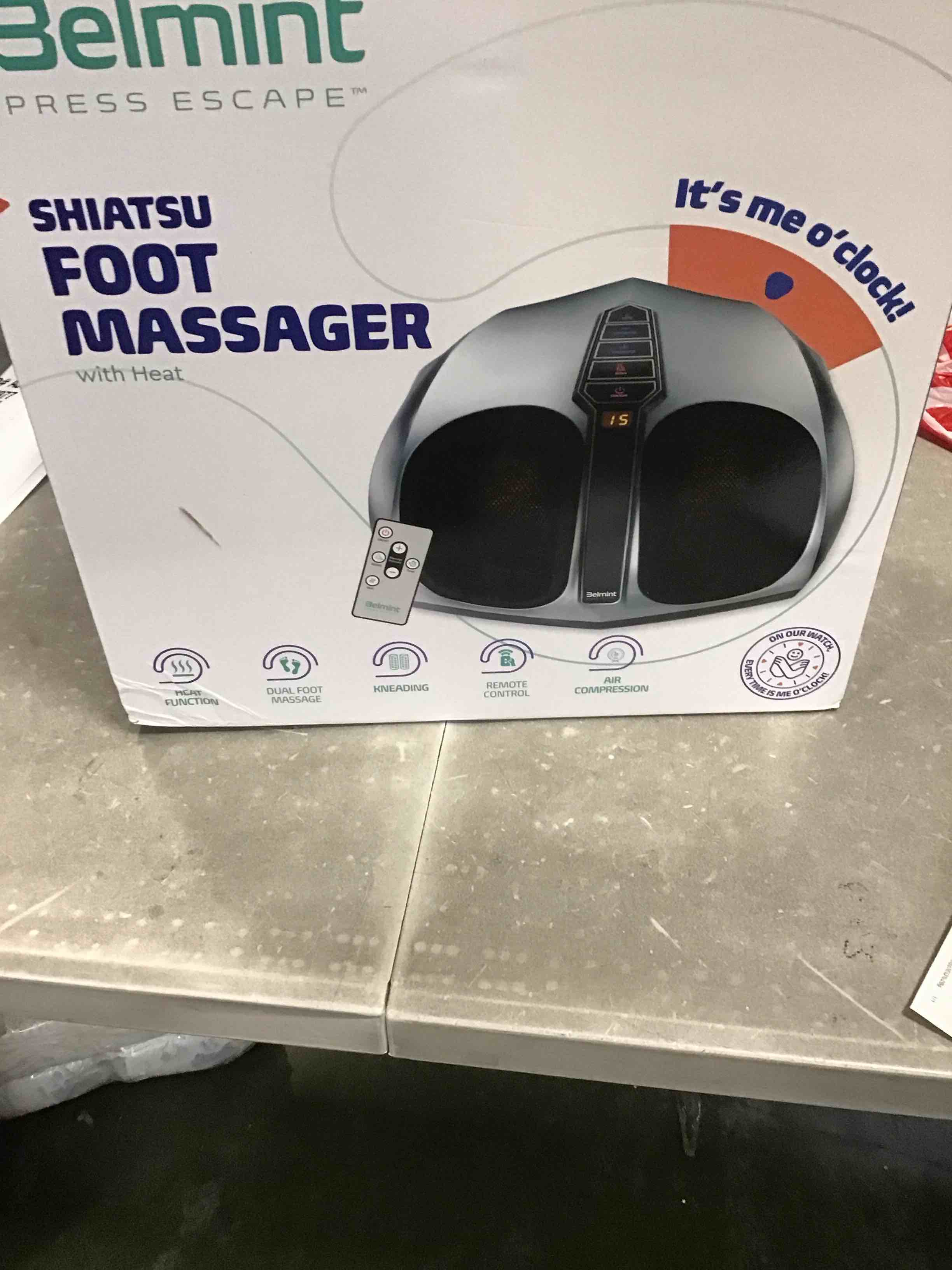 https://s3.amazonaws.com/lotting-images-prod/bidfta/PNK1557928_1734637077180.jpeg