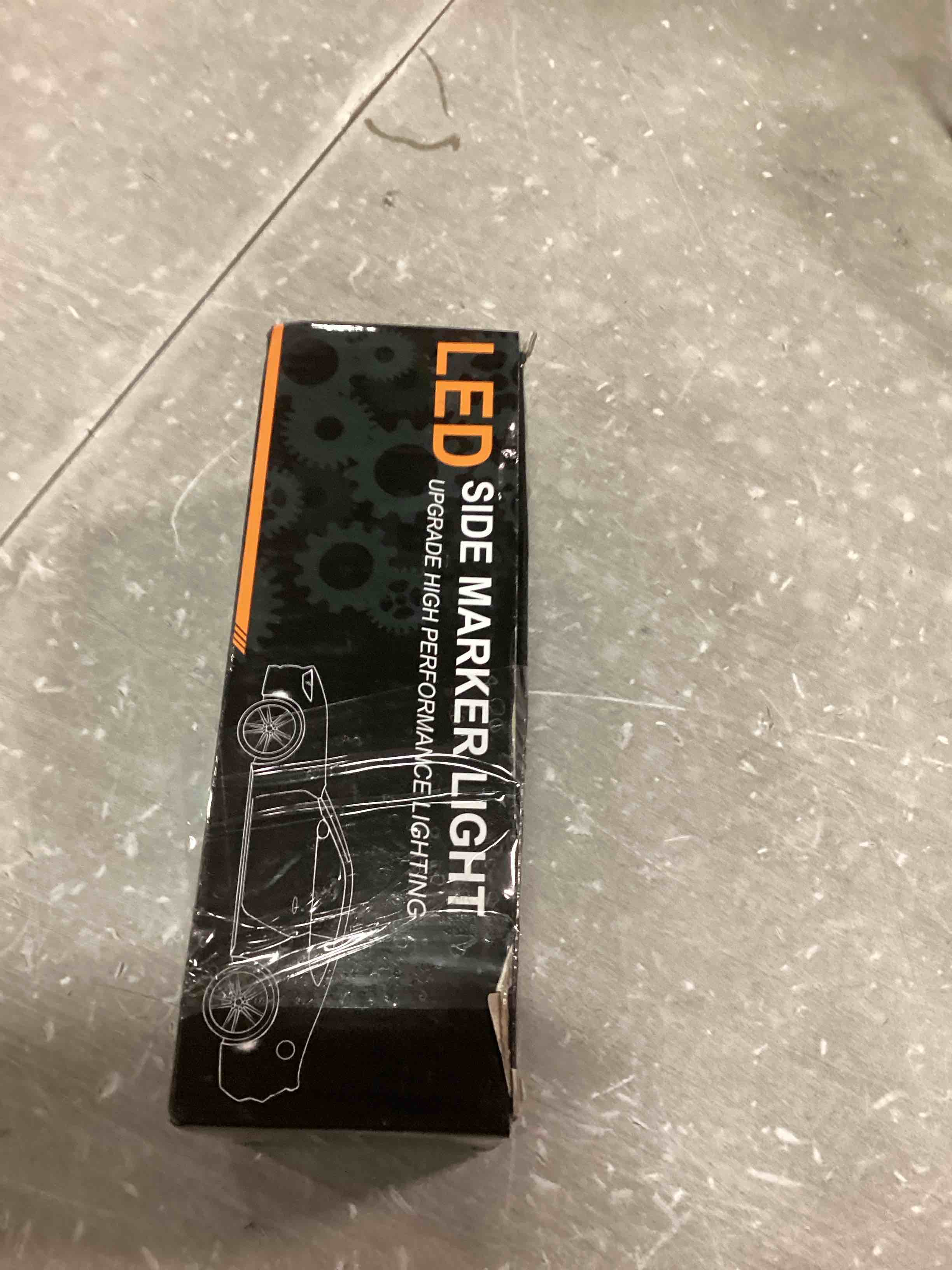 https://s3.amazonaws.com/lotting-images-prod/bidfta/PNK1561602_1733235369139.jpeg