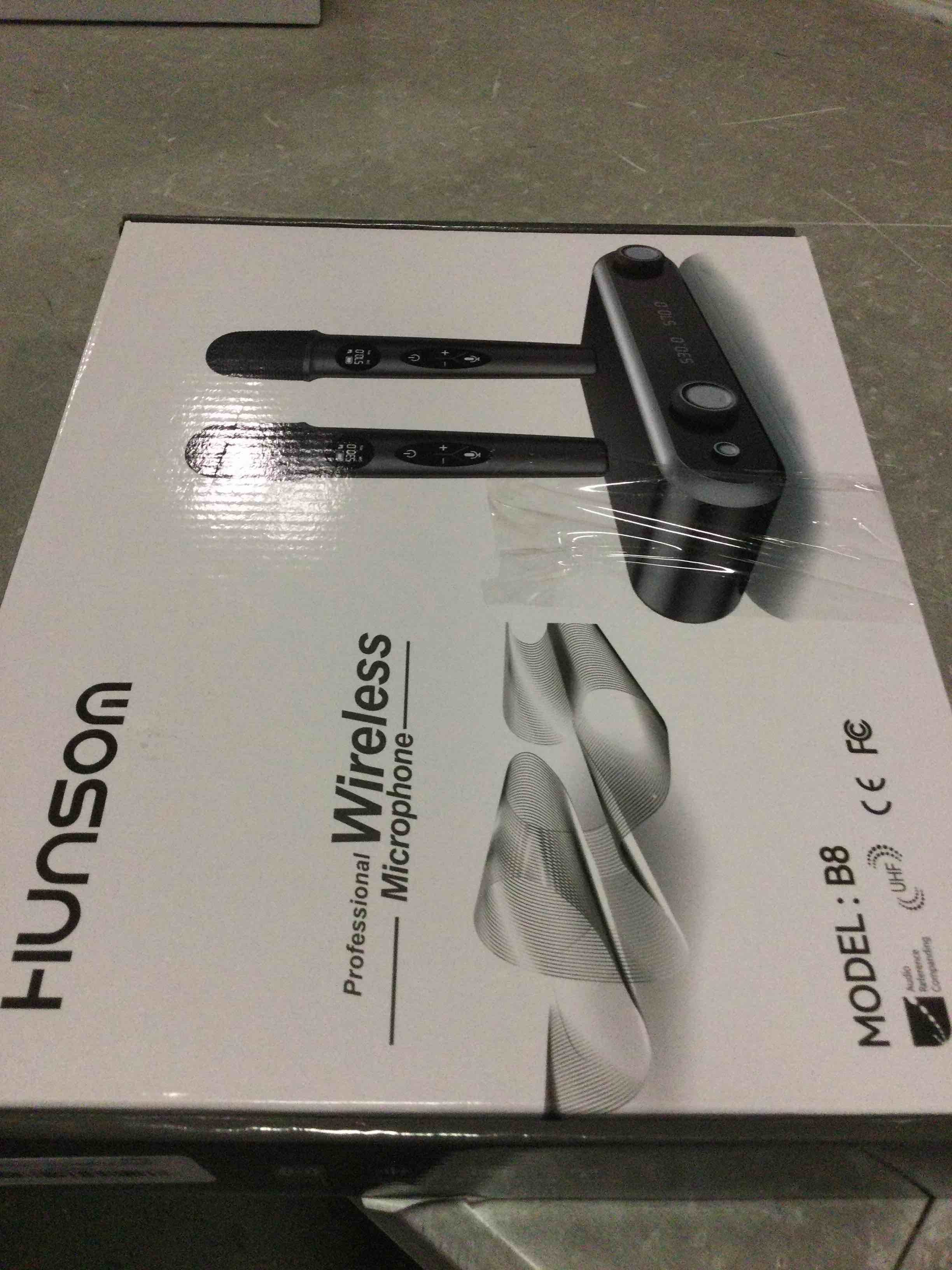 https://s3.amazonaws.com/lotting-images-prod/bidfta/PNK1562006_1733345174635.jpeg