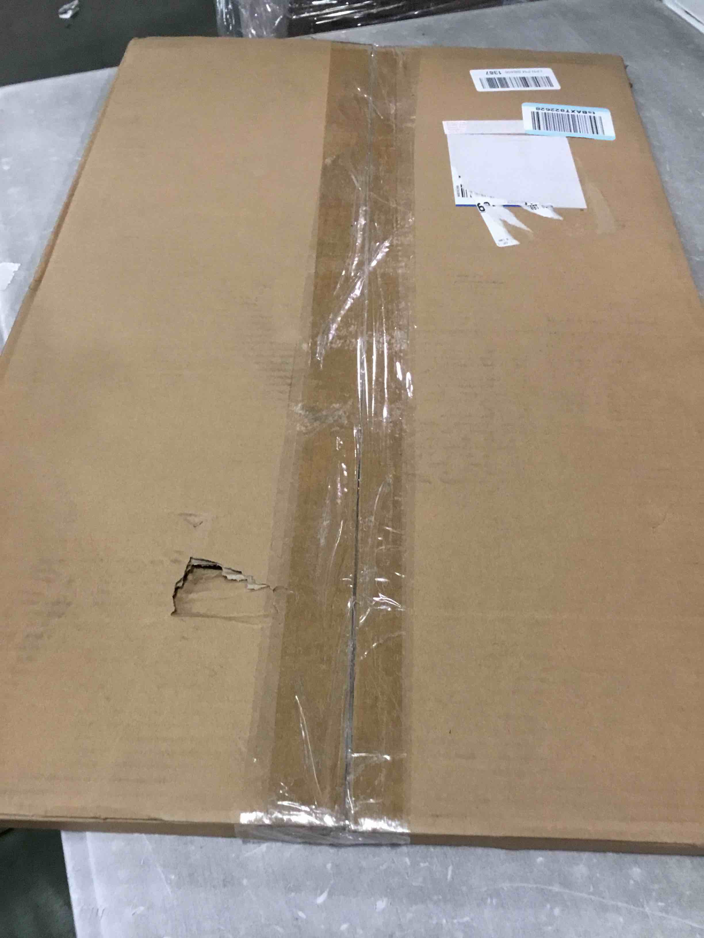 https://s3.amazonaws.com/lotting-images-prod/bidfta/PNK1562247_1733507174704.jpeg