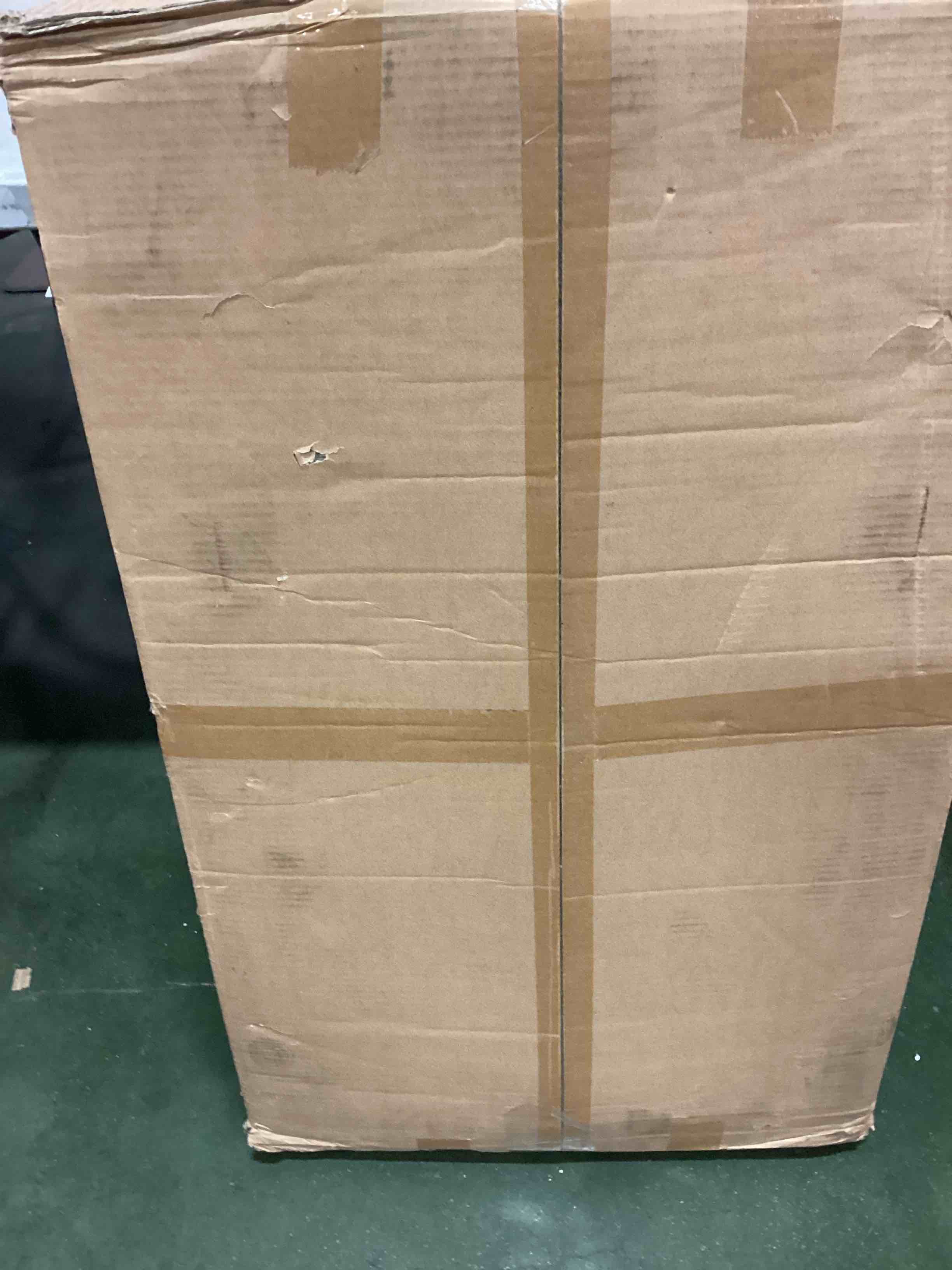 https://s3.amazonaws.com/lotting-images-prod/bidfta/PNK1563185_1734377662558.jpeg