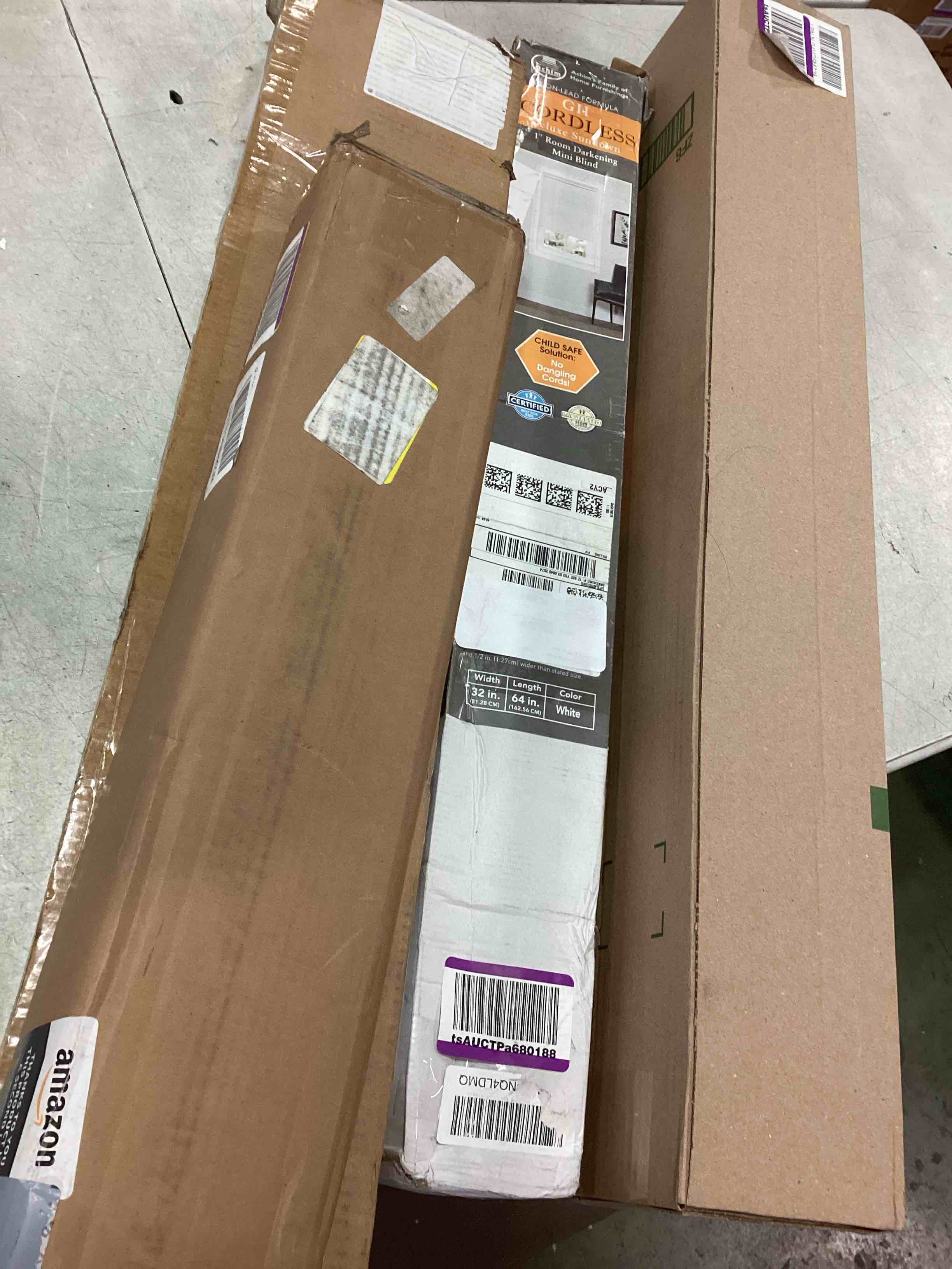 https://s3.amazonaws.com/lotting-images-prod/bidfta/PNK1563332_1734630061583.jpeg