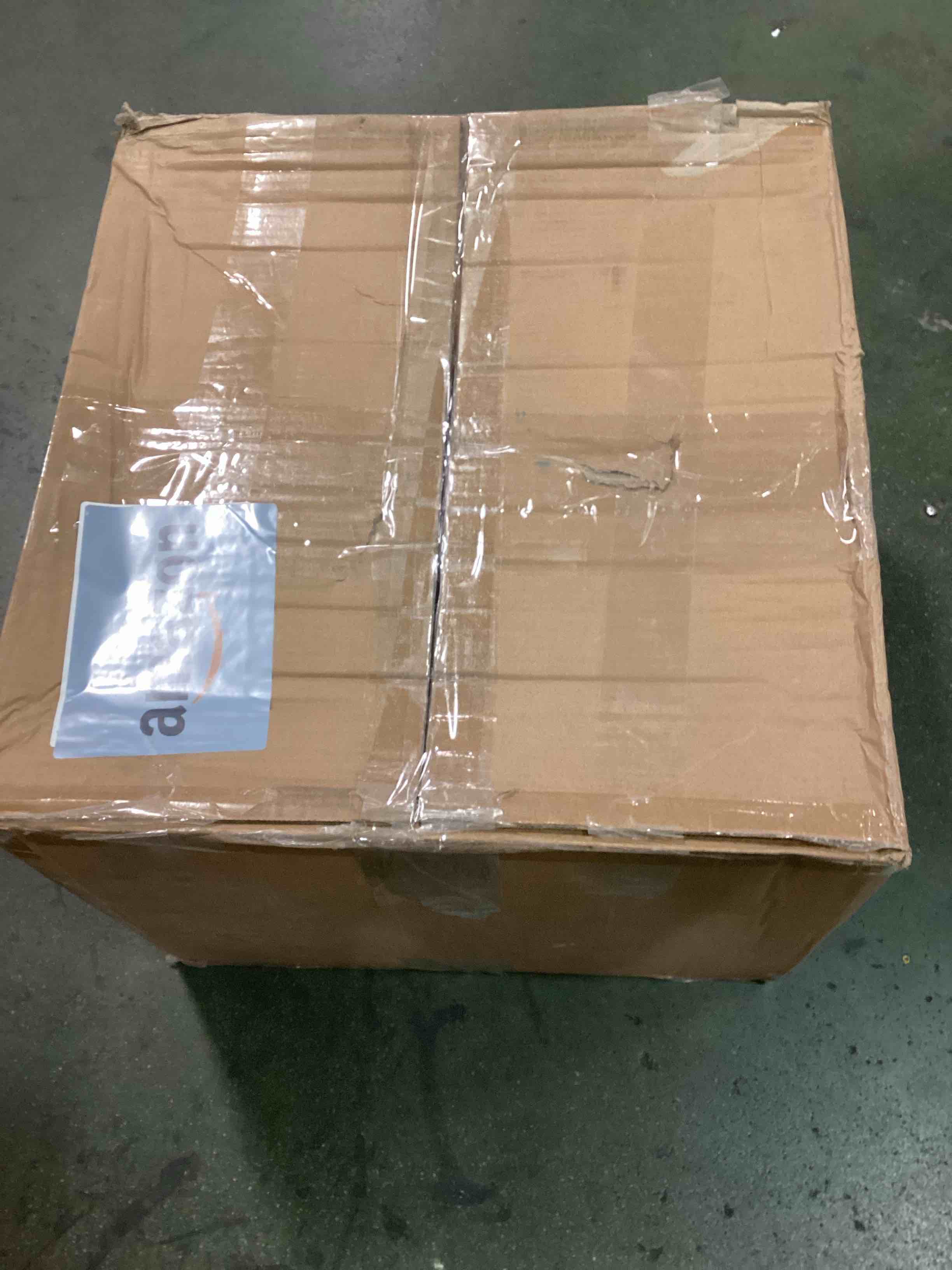https://s3.amazonaws.com/lotting-images-prod/bidfta/PNK1563335_1734630586139.jpeg