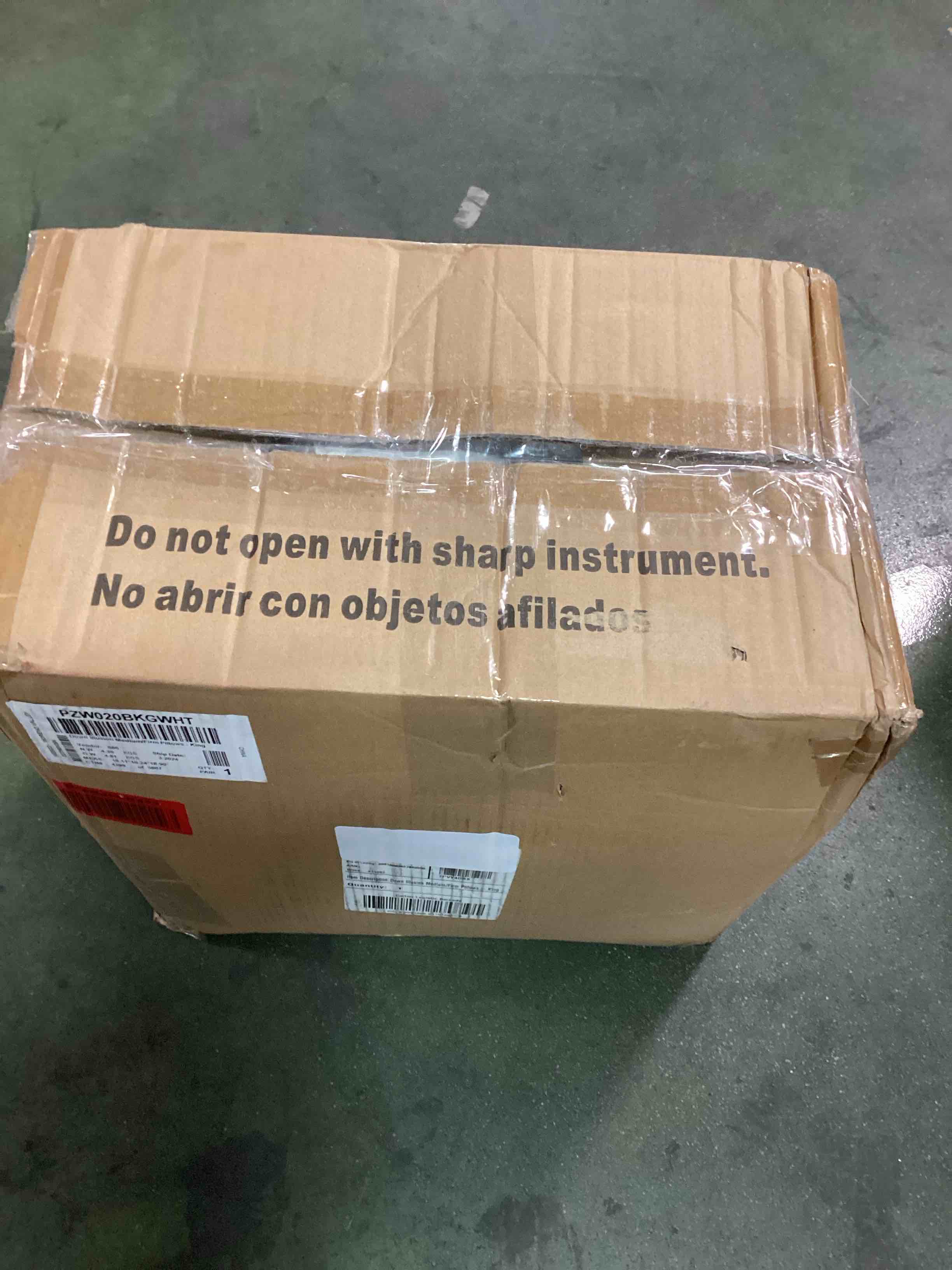 https://s3.amazonaws.com/lotting-images-prod/bidfta/PNK1563452_1734617827042.jpeg