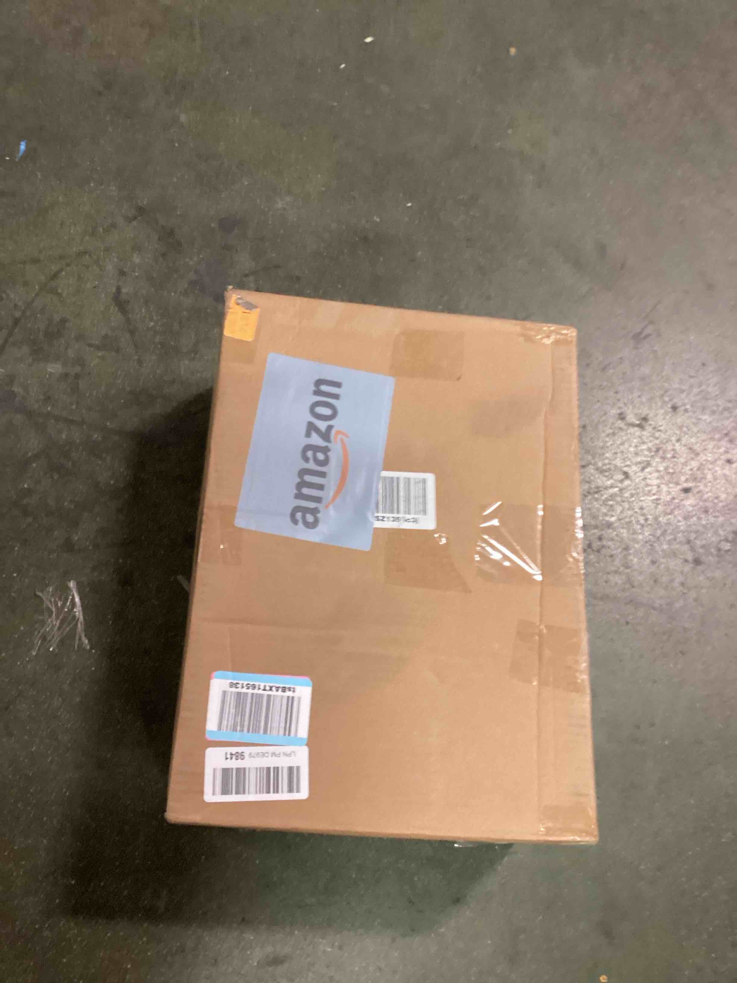 https://s3.amazonaws.com/lotting-images-prod/bidfta/PNK1563531_1734702084469.jpeg
