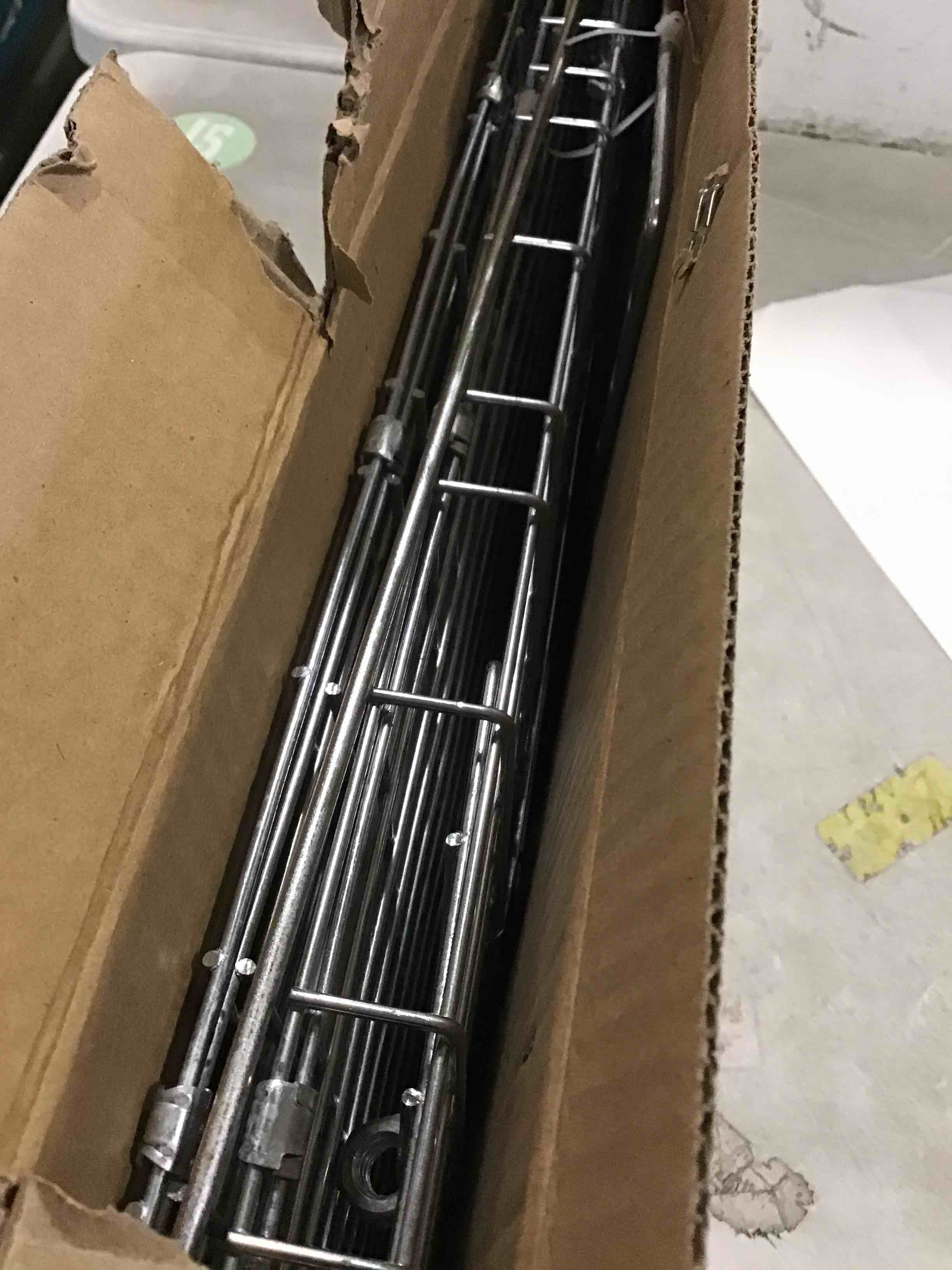 https://s3.amazonaws.com/lotting-images-prod/bidfta/PNK1564228_1735923629334.jpeg