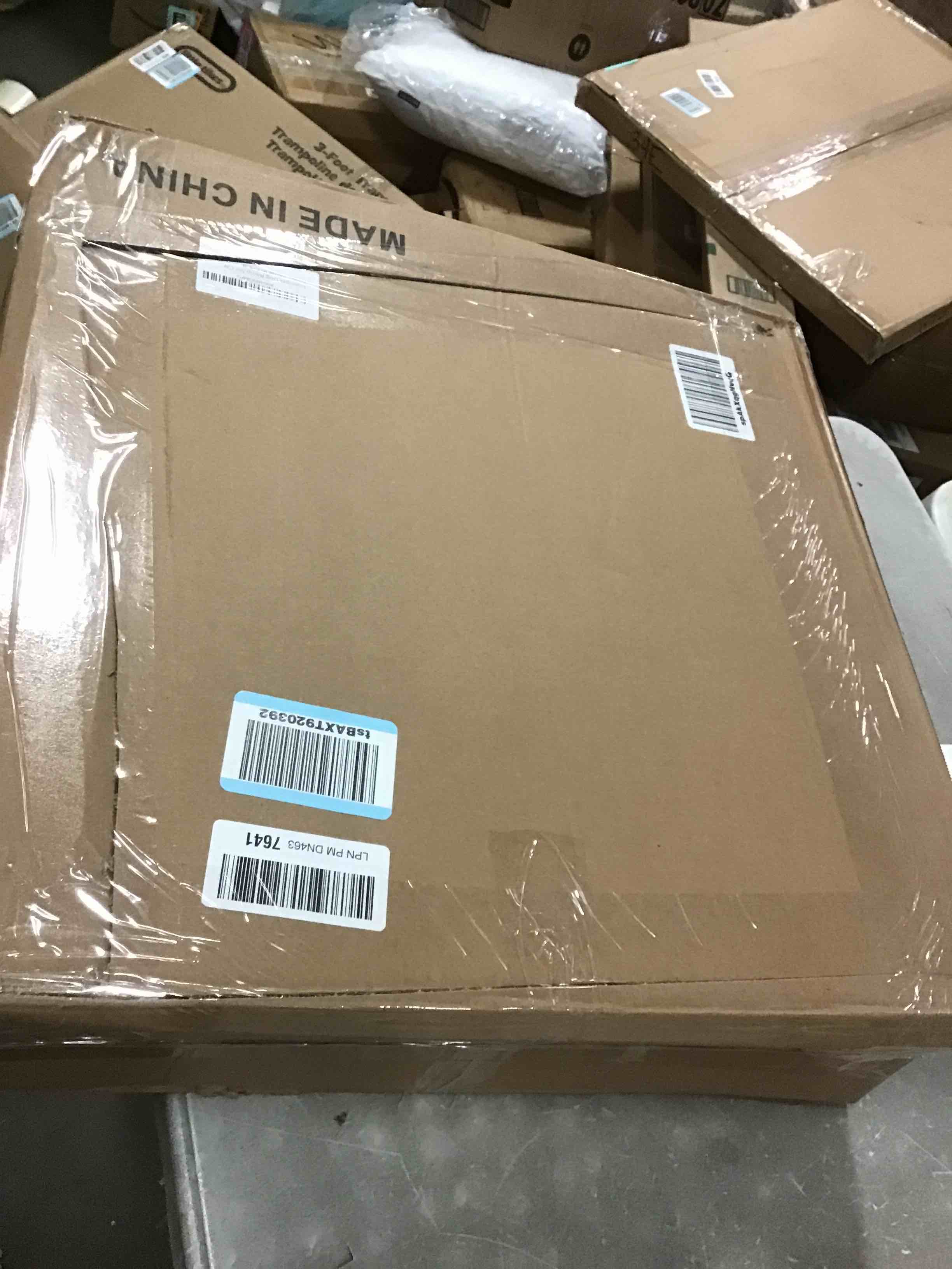 https://s3.amazonaws.com/lotting-images-prod/bidfta/PNK1564817_1736783064715.jpeg