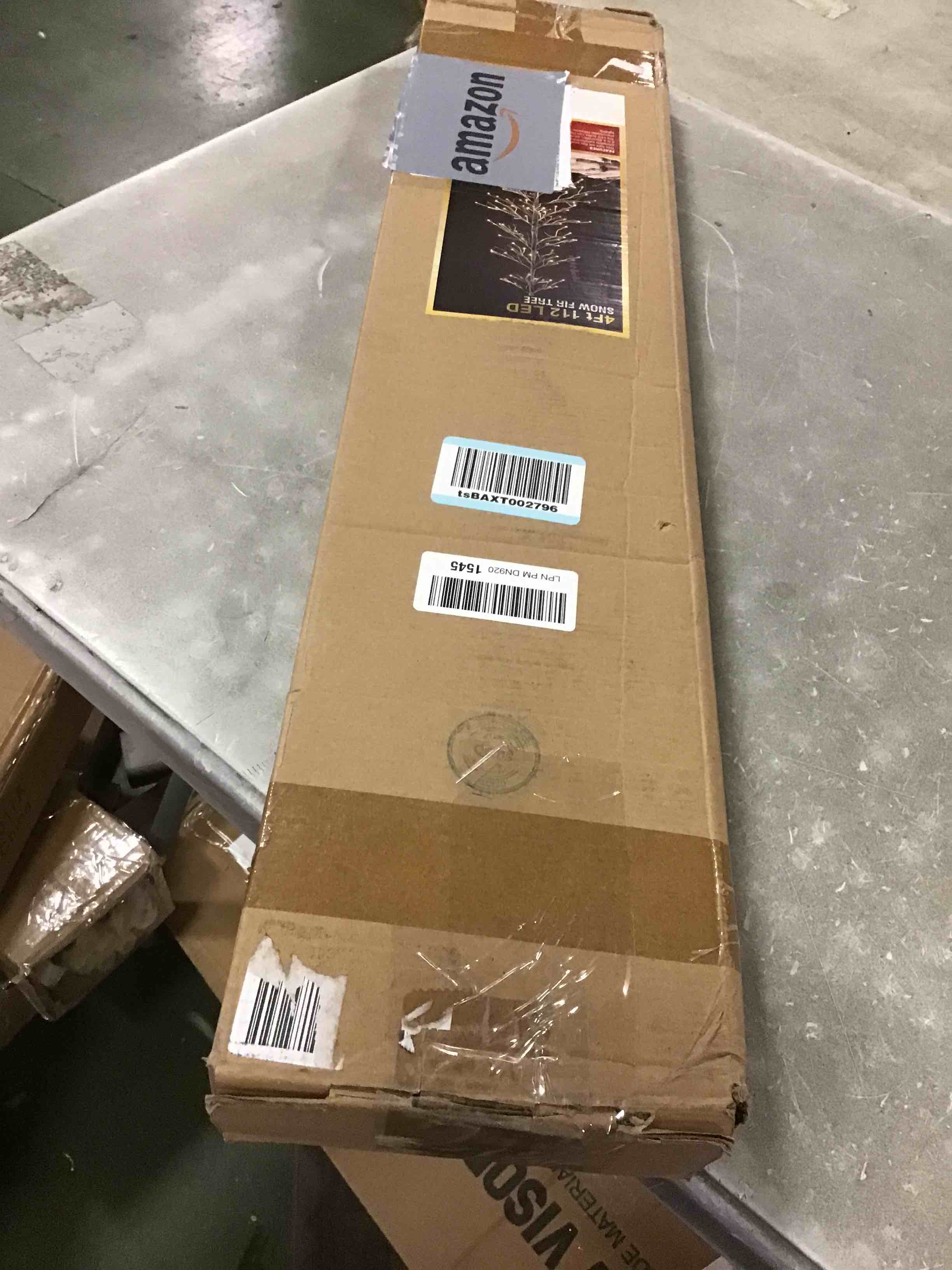 https://s3.amazonaws.com/lotting-images-prod/bidfta/PNK1564904_1736794235921.jpeg