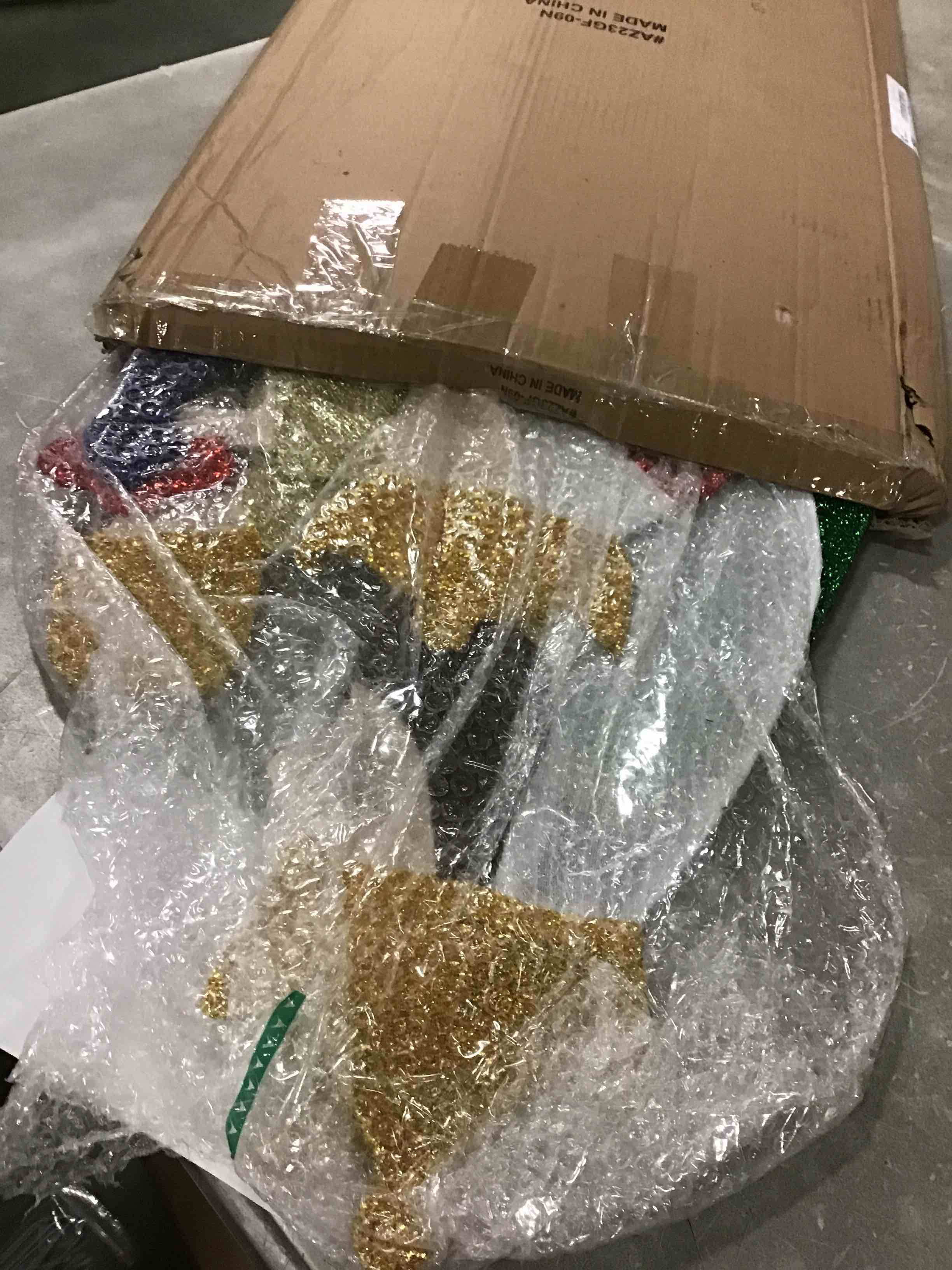 https://s3.amazonaws.com/lotting-images-prod/bidfta/PNK1564907_1736795970554.jpeg