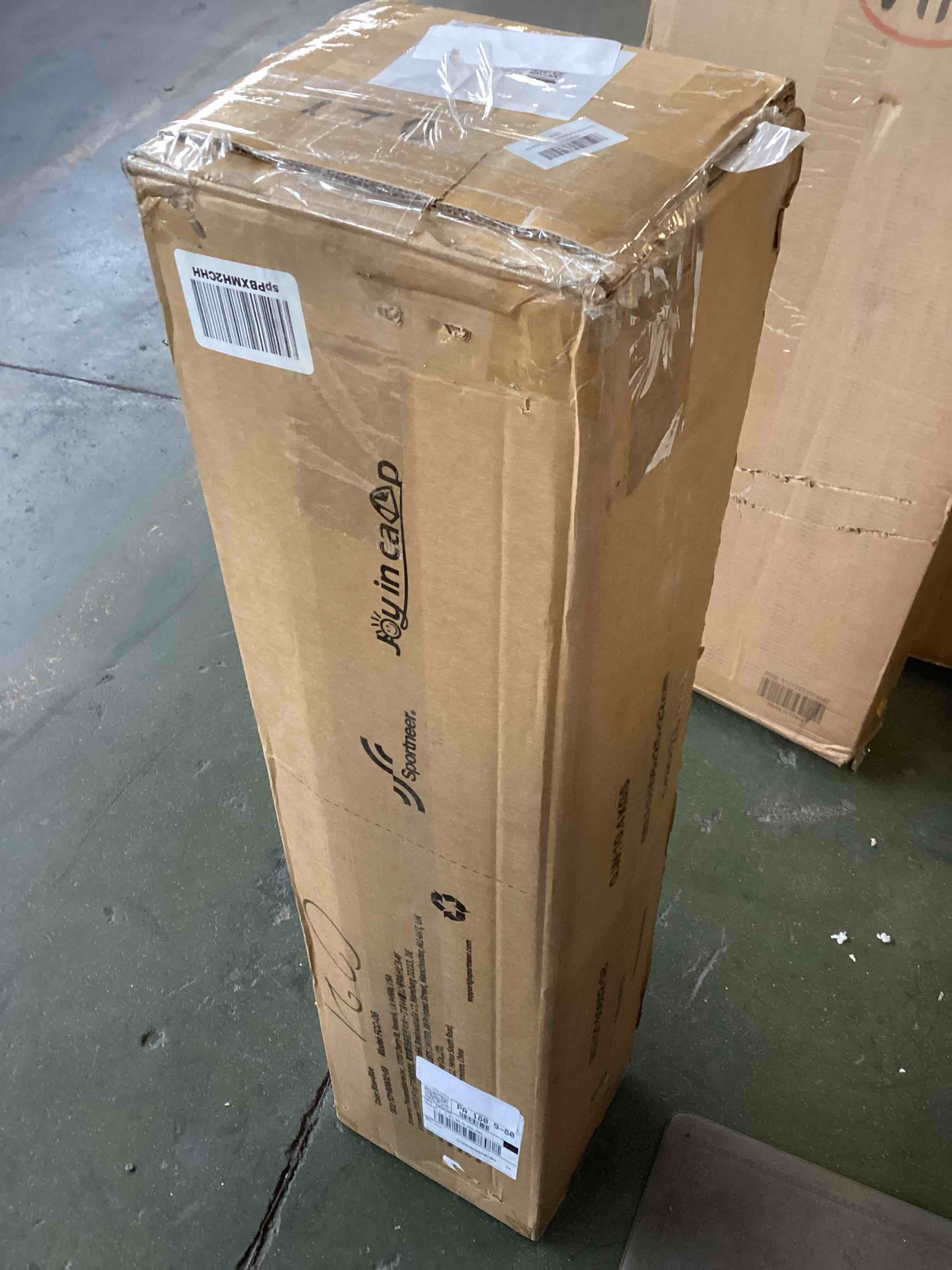 https://s3.amazonaws.com/lotting-images-prod/bidfta/PNK1565306_1737036451732.jpeg