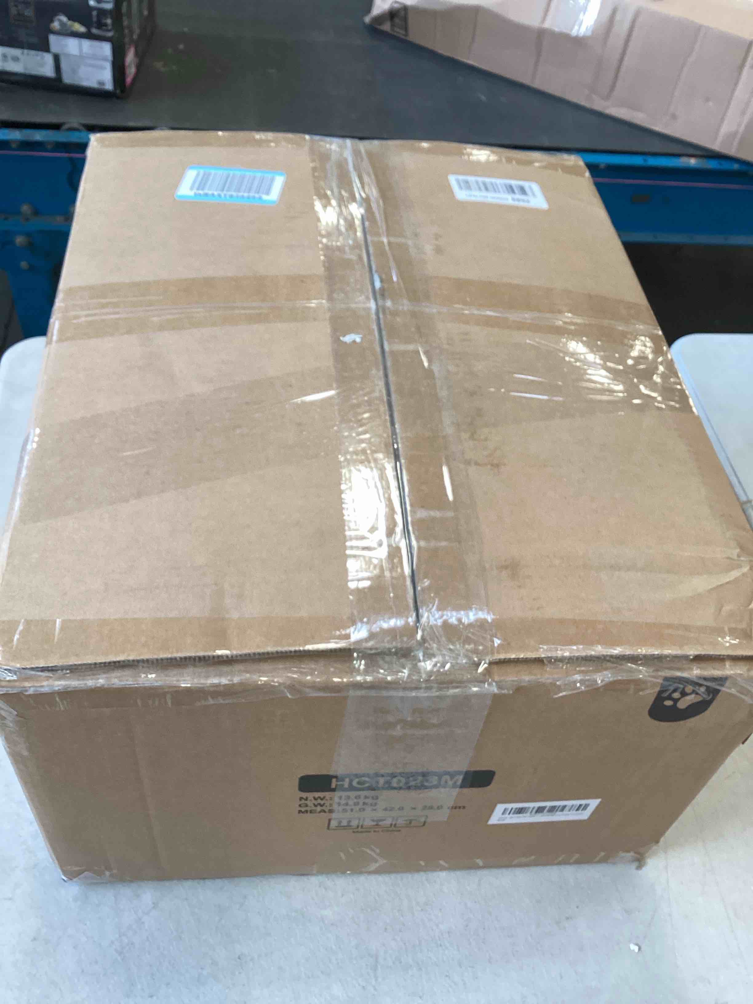https://s3.amazonaws.com/lotting-images-prod/bidfta/PNK1565769_1737384457344.jpeg