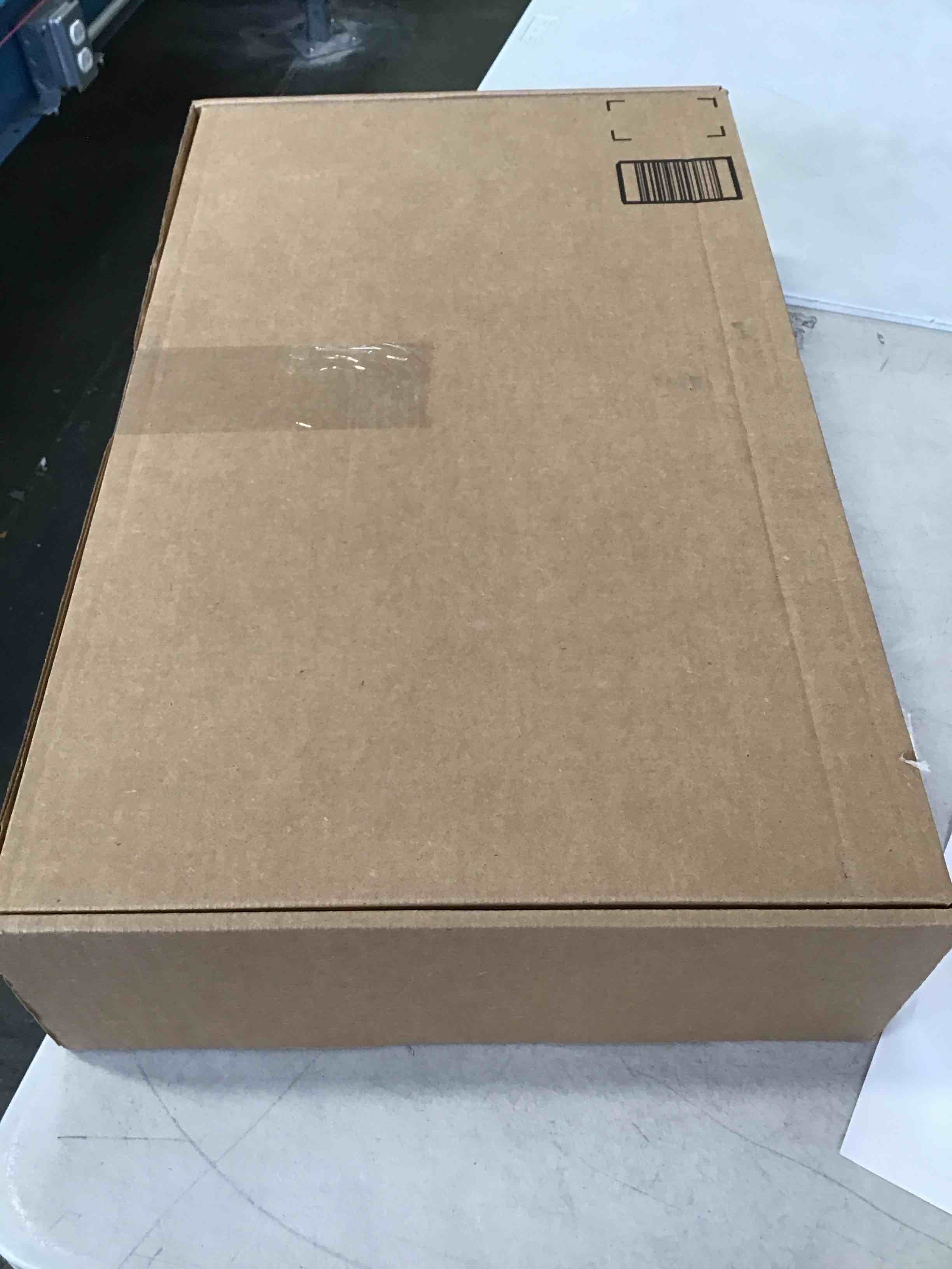 https://s3.amazonaws.com/lotting-images-prod/bidfta/PNK1566123_1737493441641.jpeg