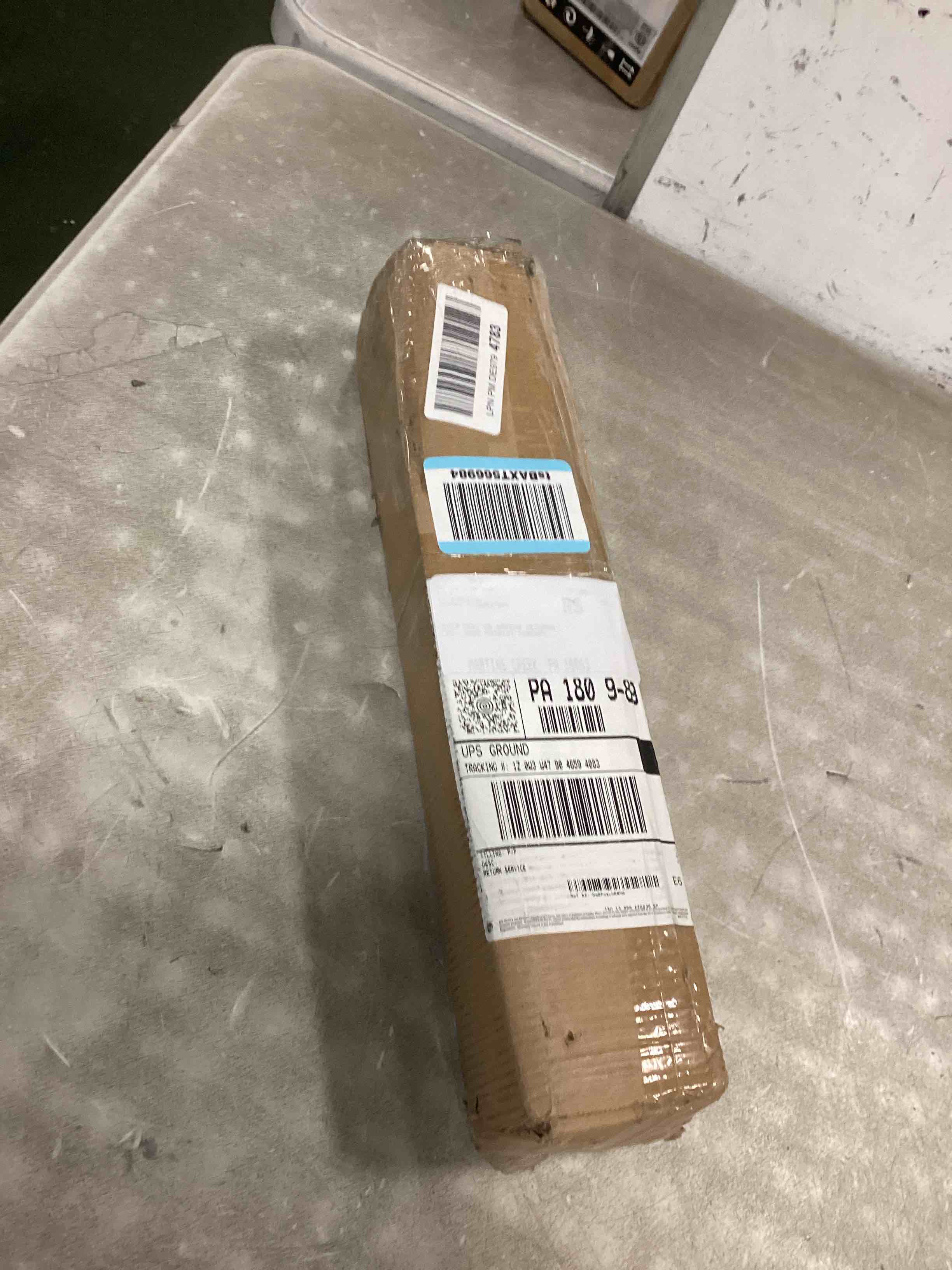https://s3.amazonaws.com/lotting-images-prod/bidfta/PNK1567528_1735169185171.jpeg