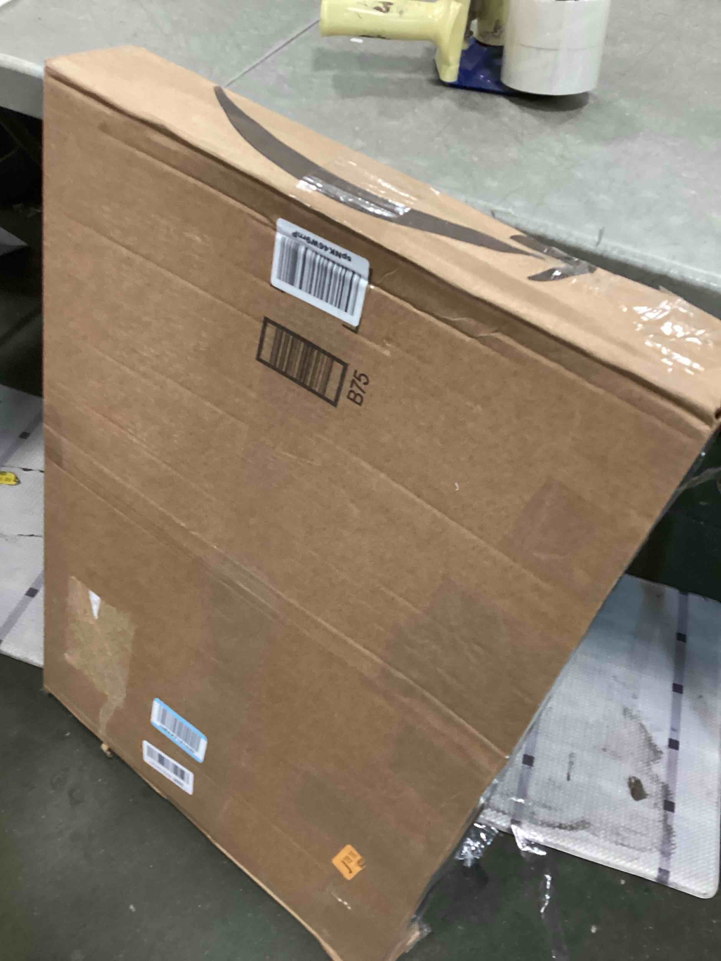 https://s3.amazonaws.com/lotting-images-prod/bidfta/PNK1568077_1735651180597.jpeg