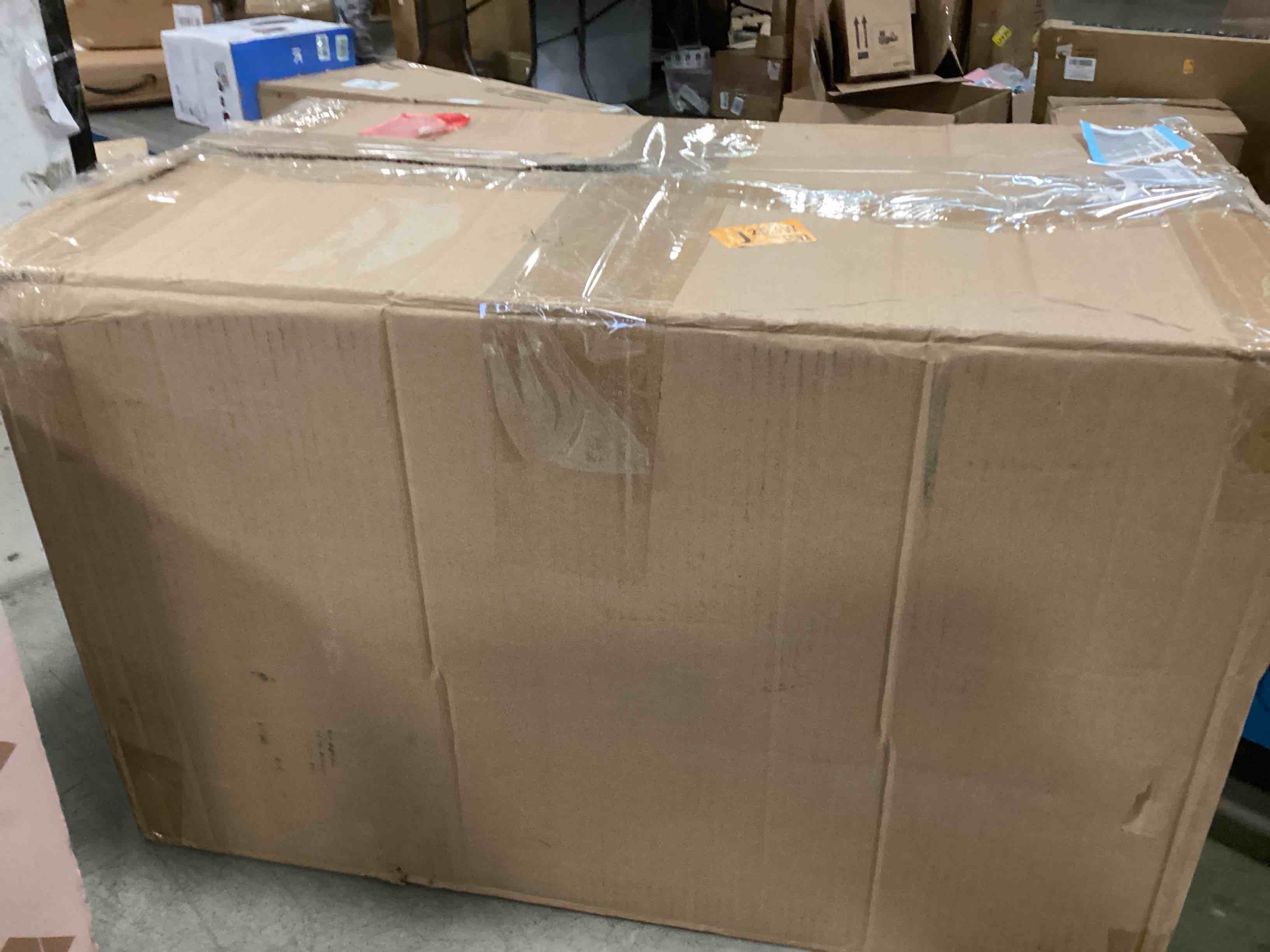 https://s3.amazonaws.com/lotting-images-prod/bidfta/PNK1568124_1735656417166.jpeg