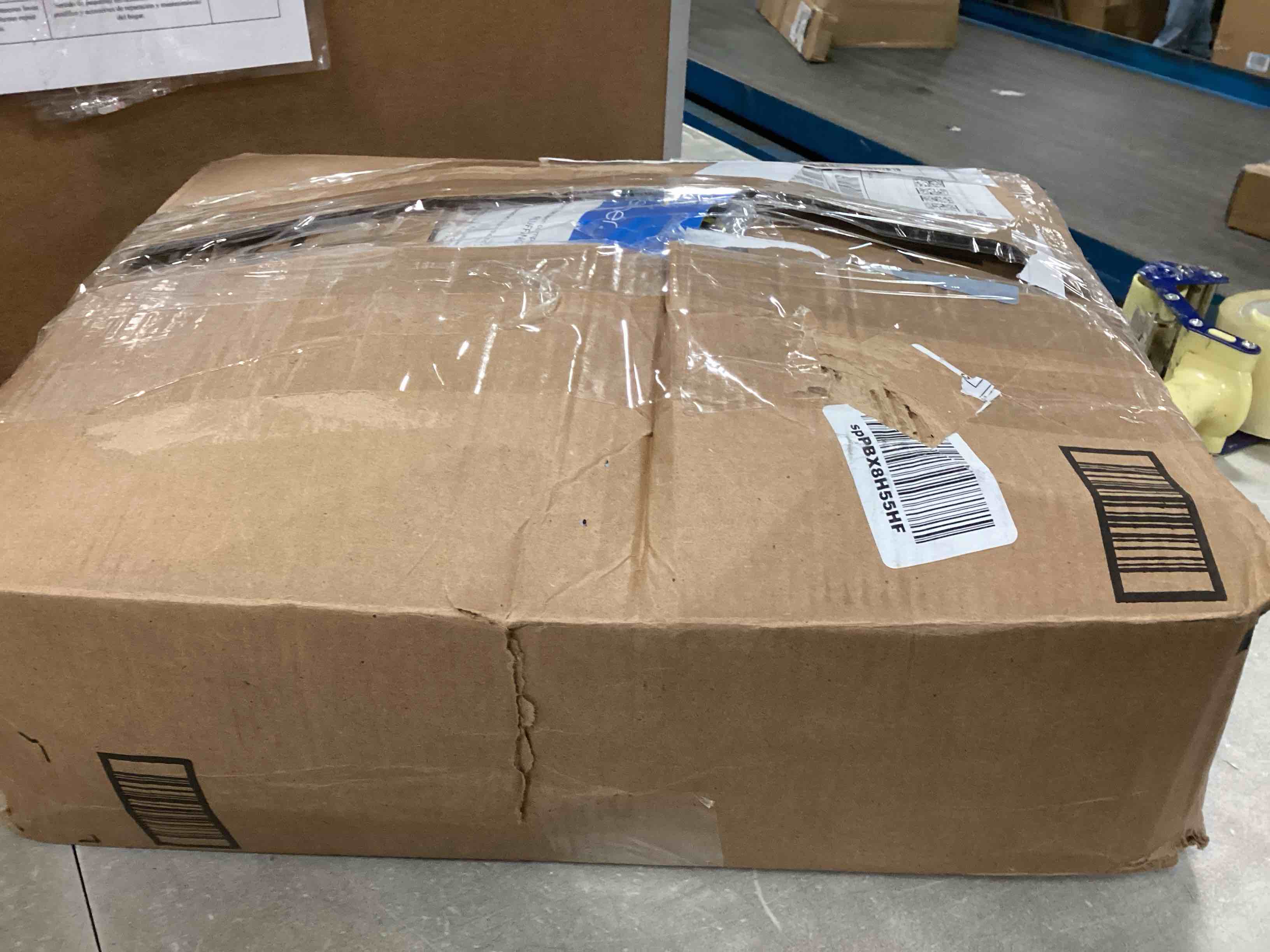 https://s3.amazonaws.com/lotting-images-prod/bidfta/PNK1568347_1735828844232.jpeg
